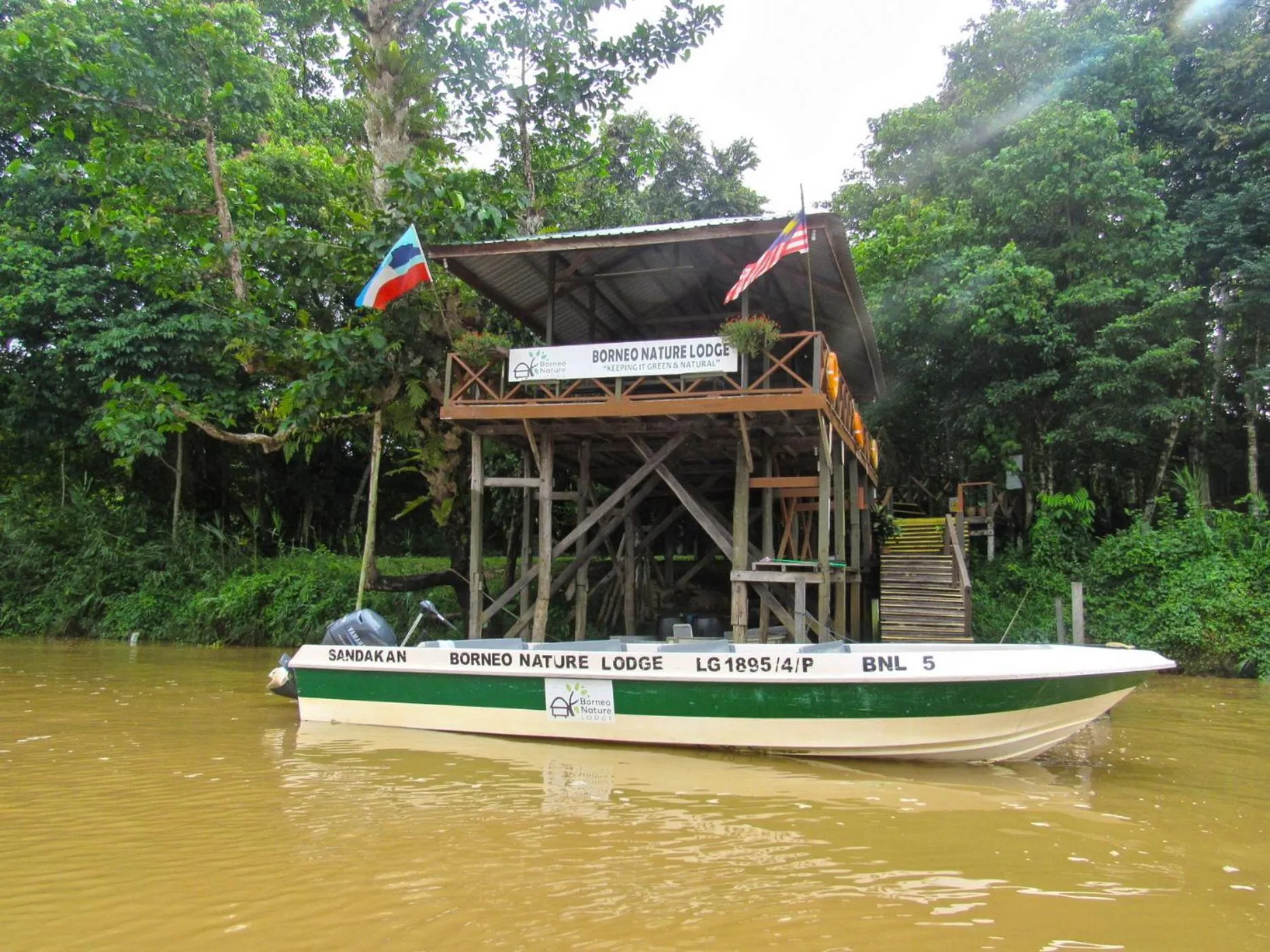 River view in Borneo Nature Lodge