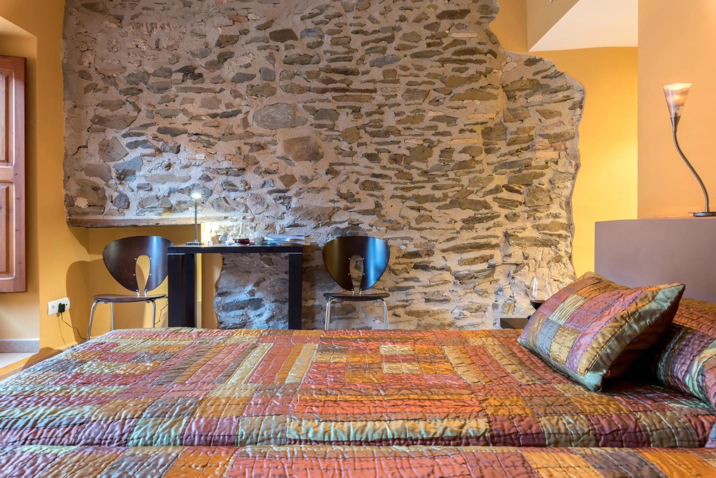 Bed in Hotel Cal Llop