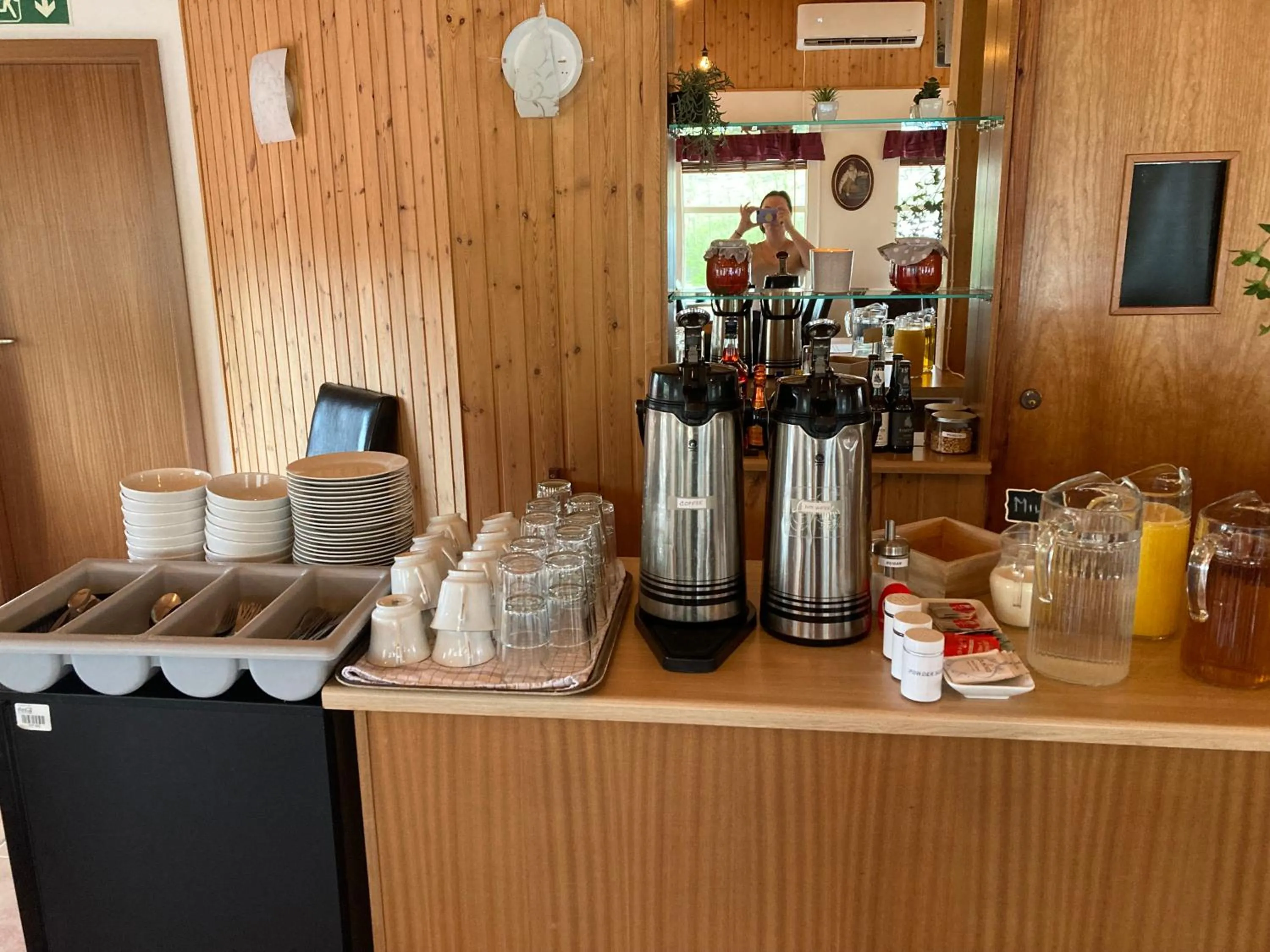 Breakfast in Engimyri Lodge