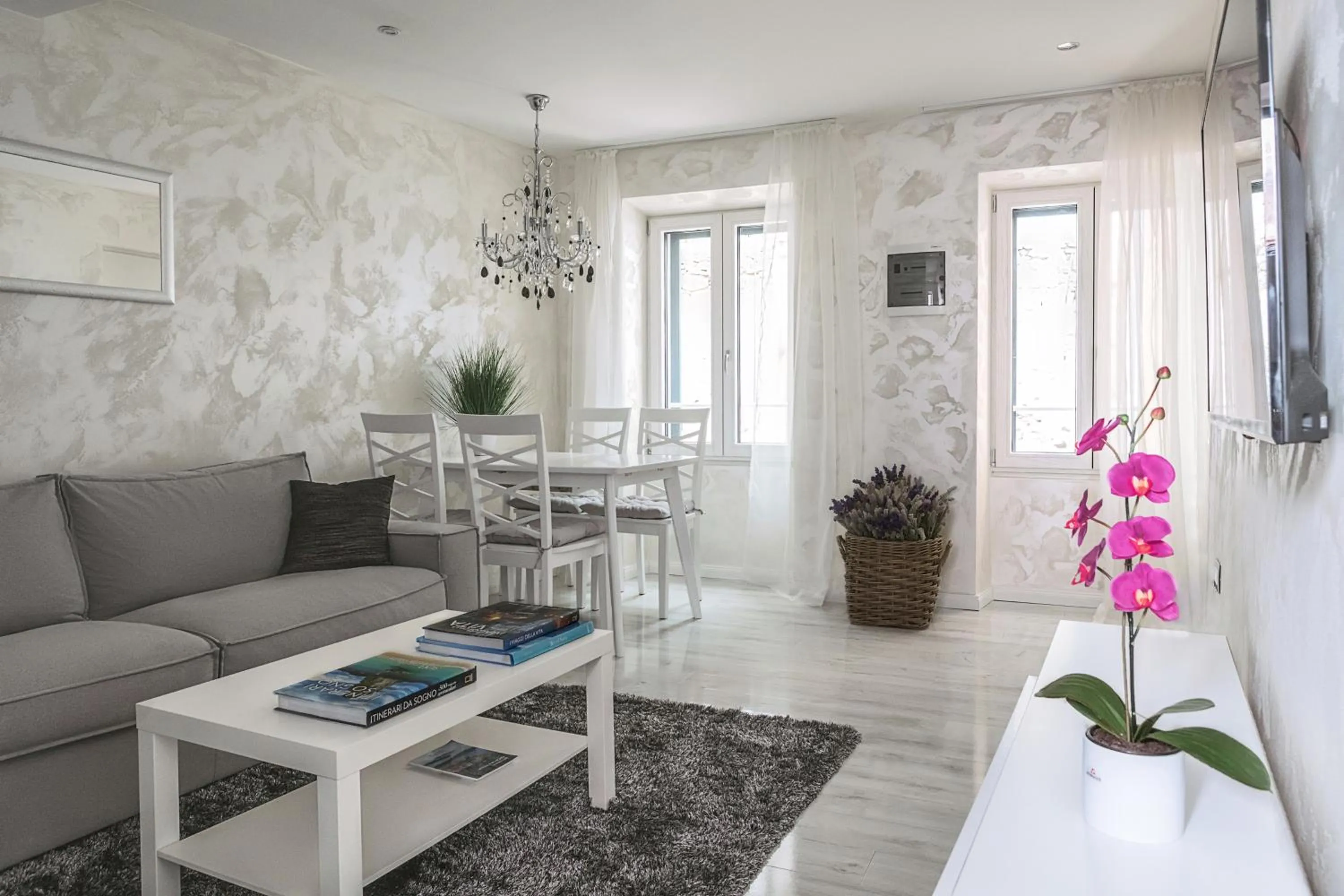 Living room in Royal View