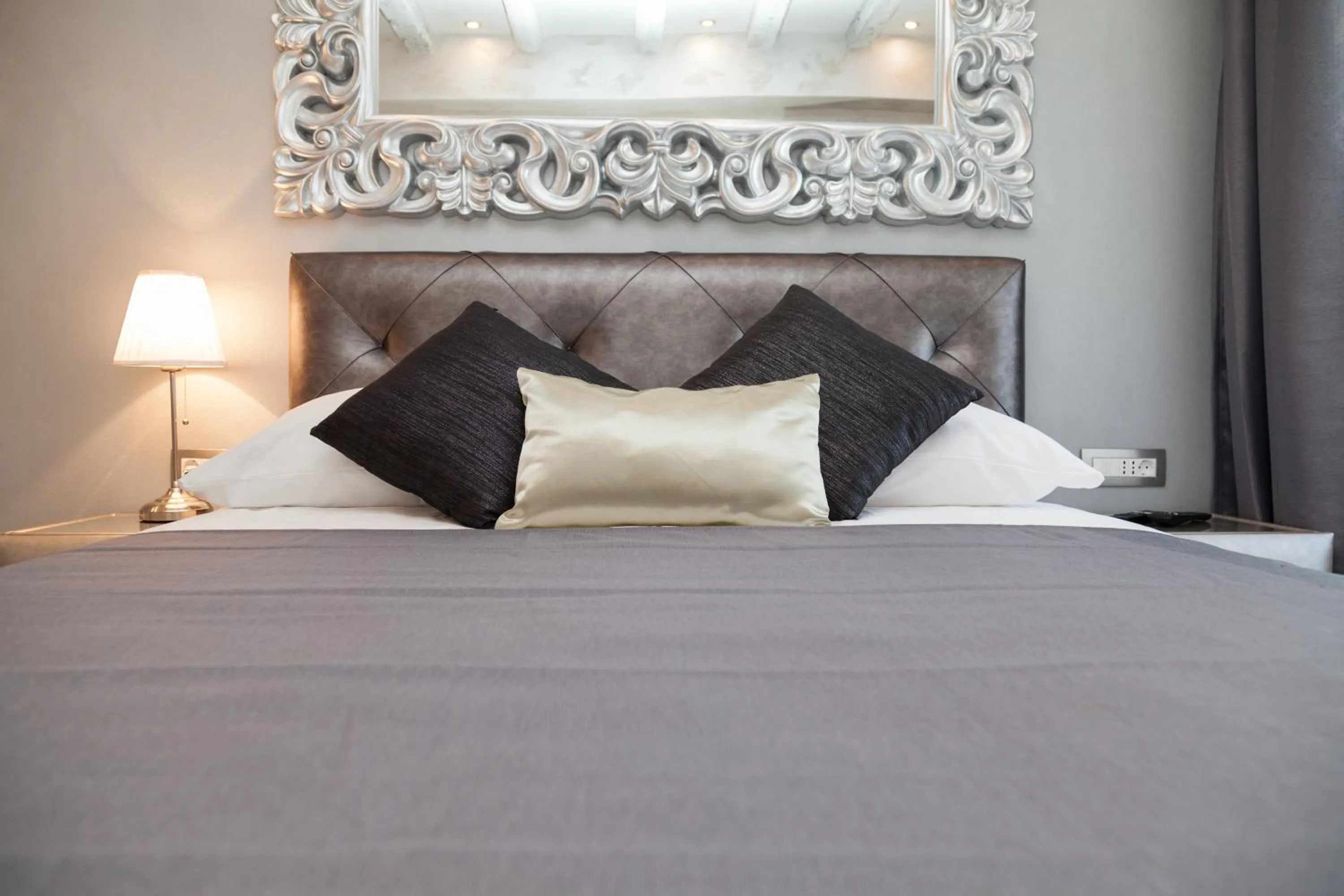 Bed in Royal View