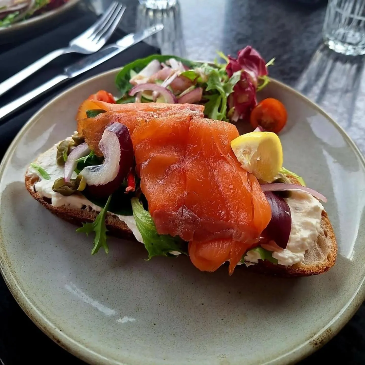 Restaurant/places to eat in The Bank