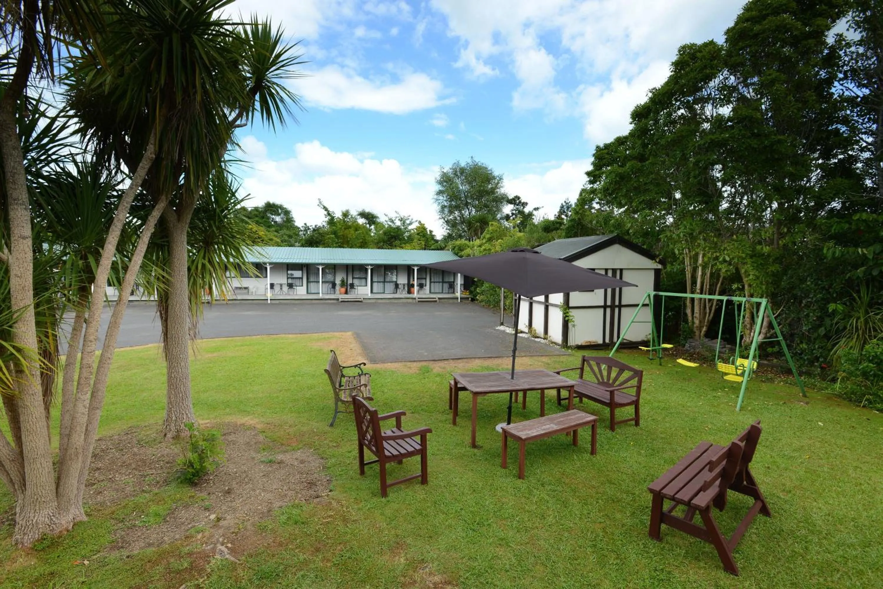 Patio in Goldmine Motel