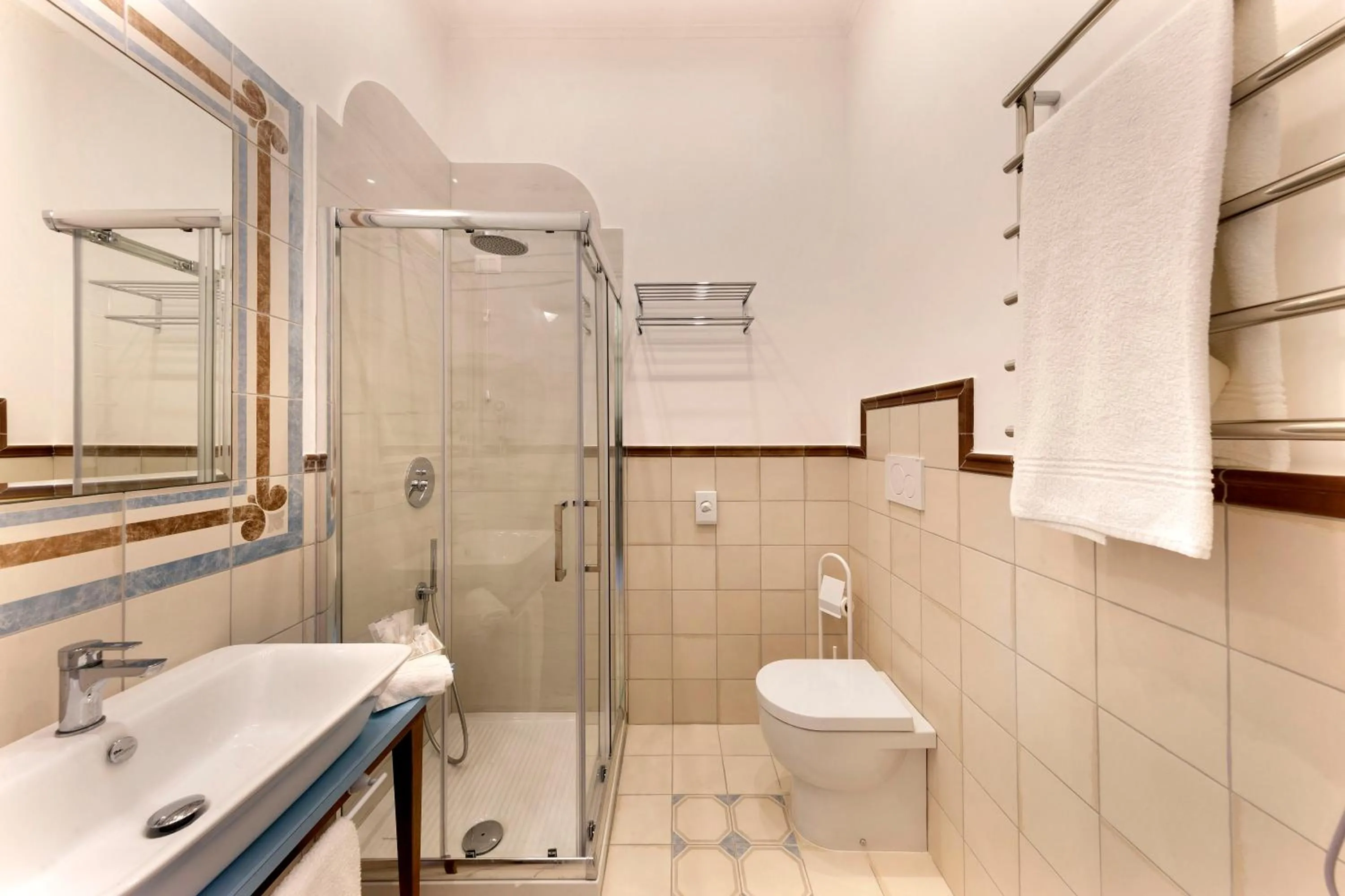Rosa Magra Guest House