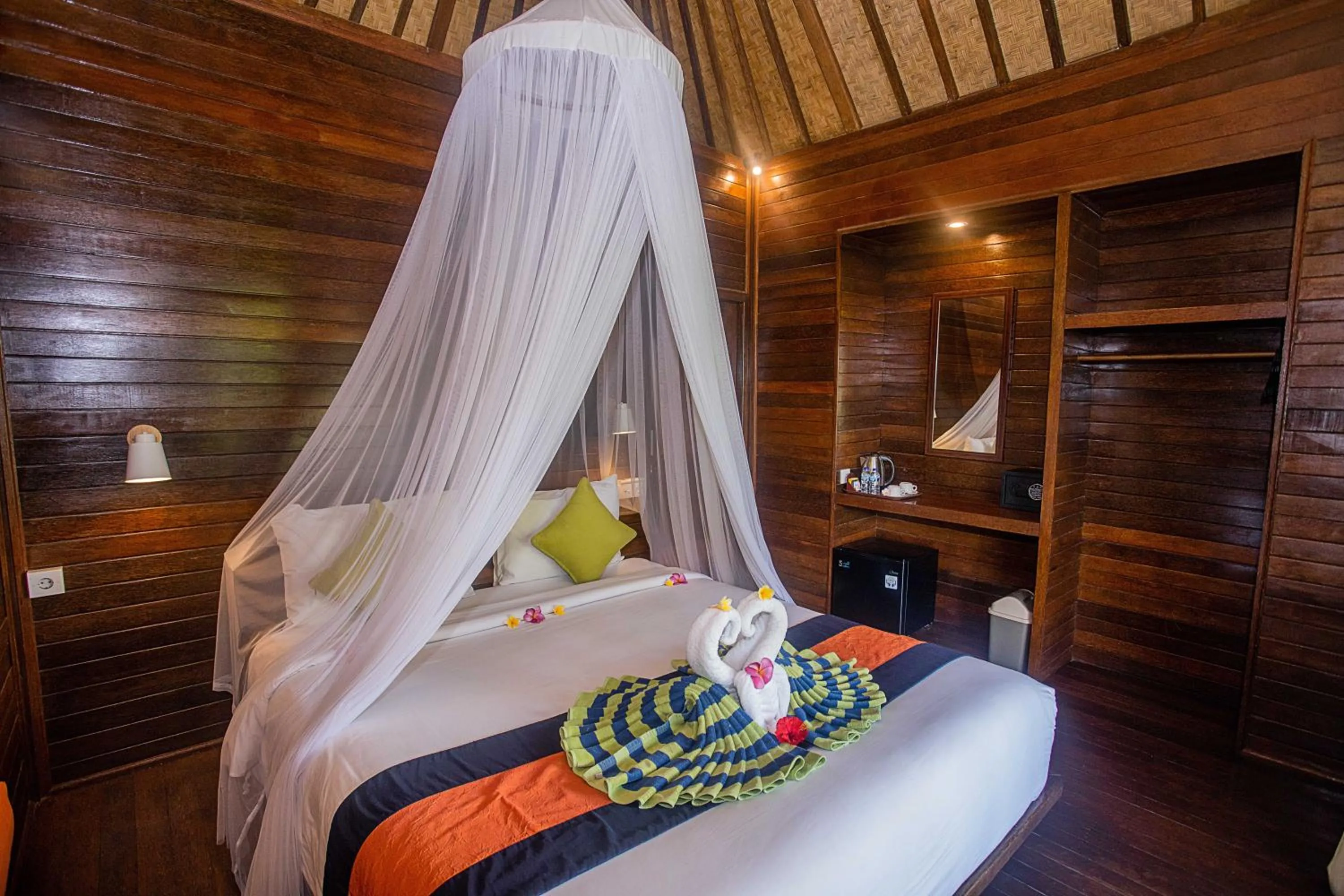 Bed in Samanta Huts