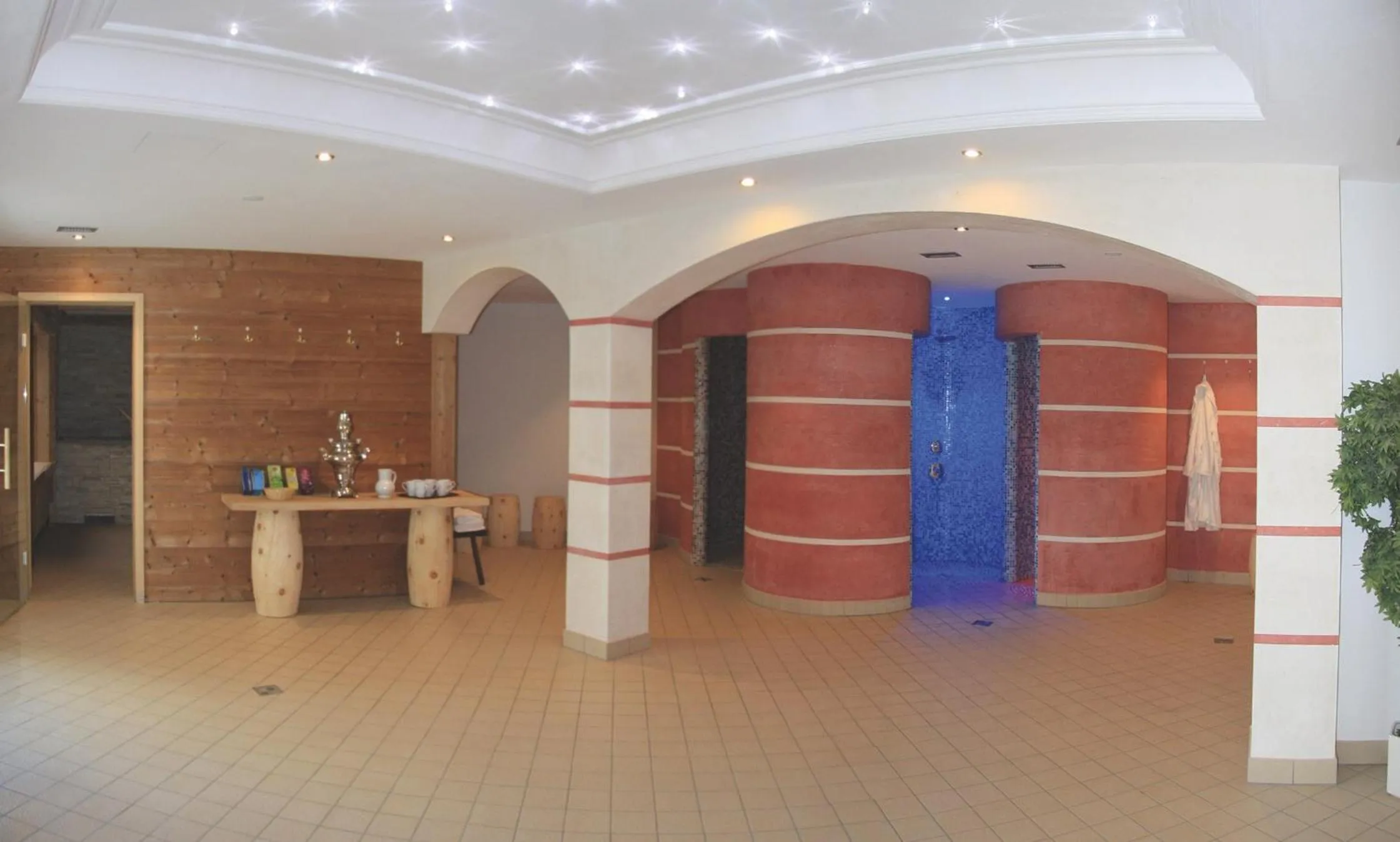 Steam room in Hotel Gran Mugon