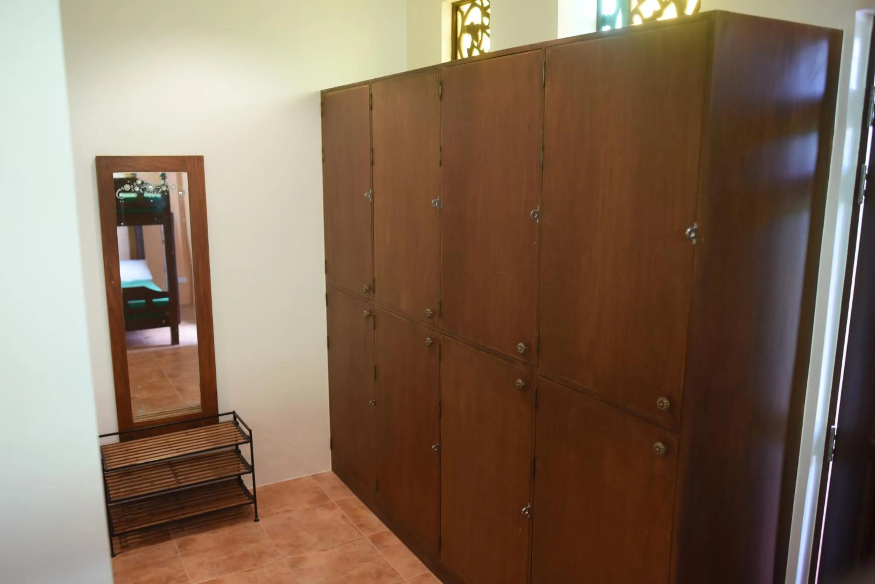 microwave in Casa Marina Bed and Breakfast