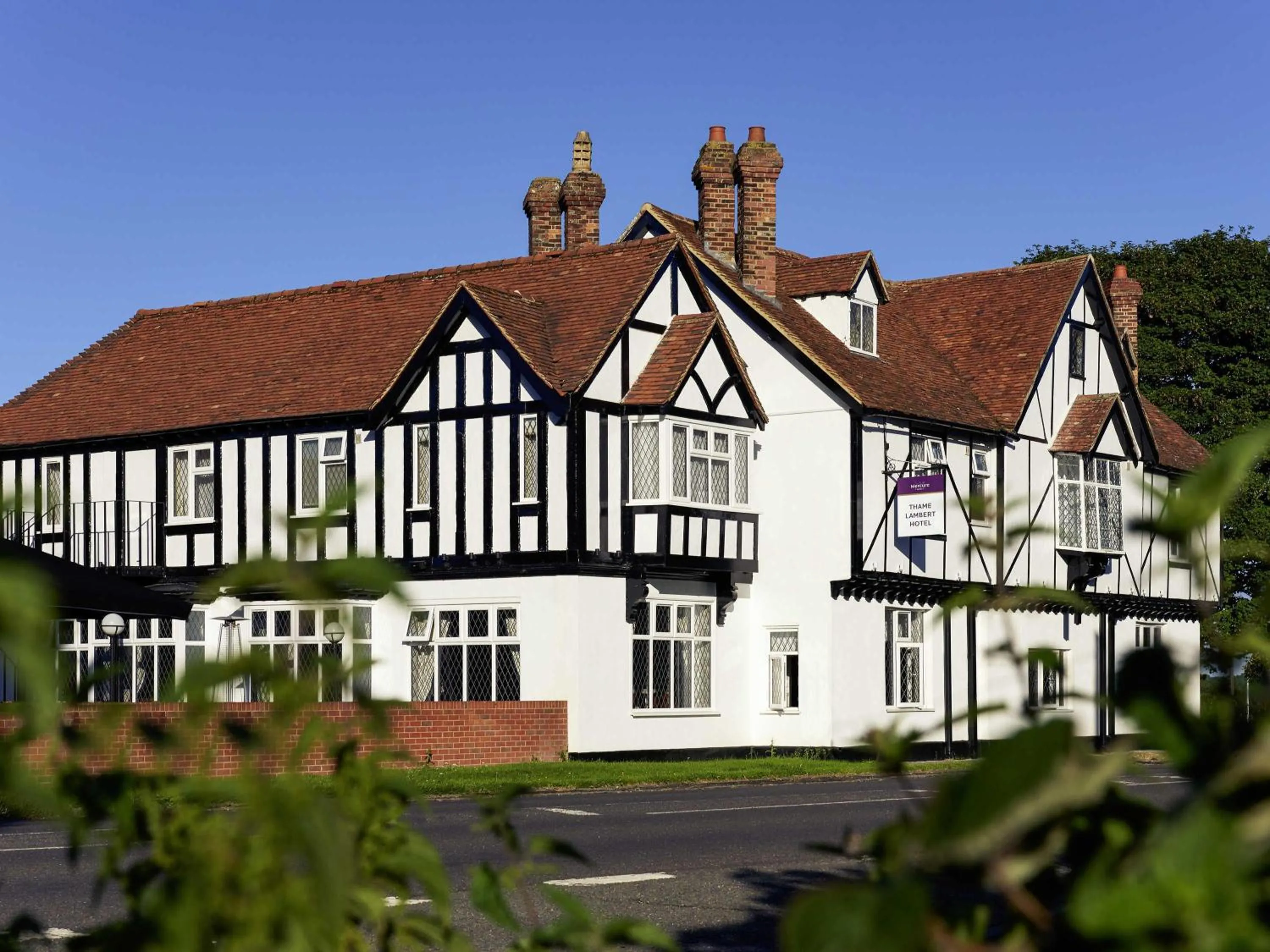 Property building in Mercure Thame Lambert Hotel