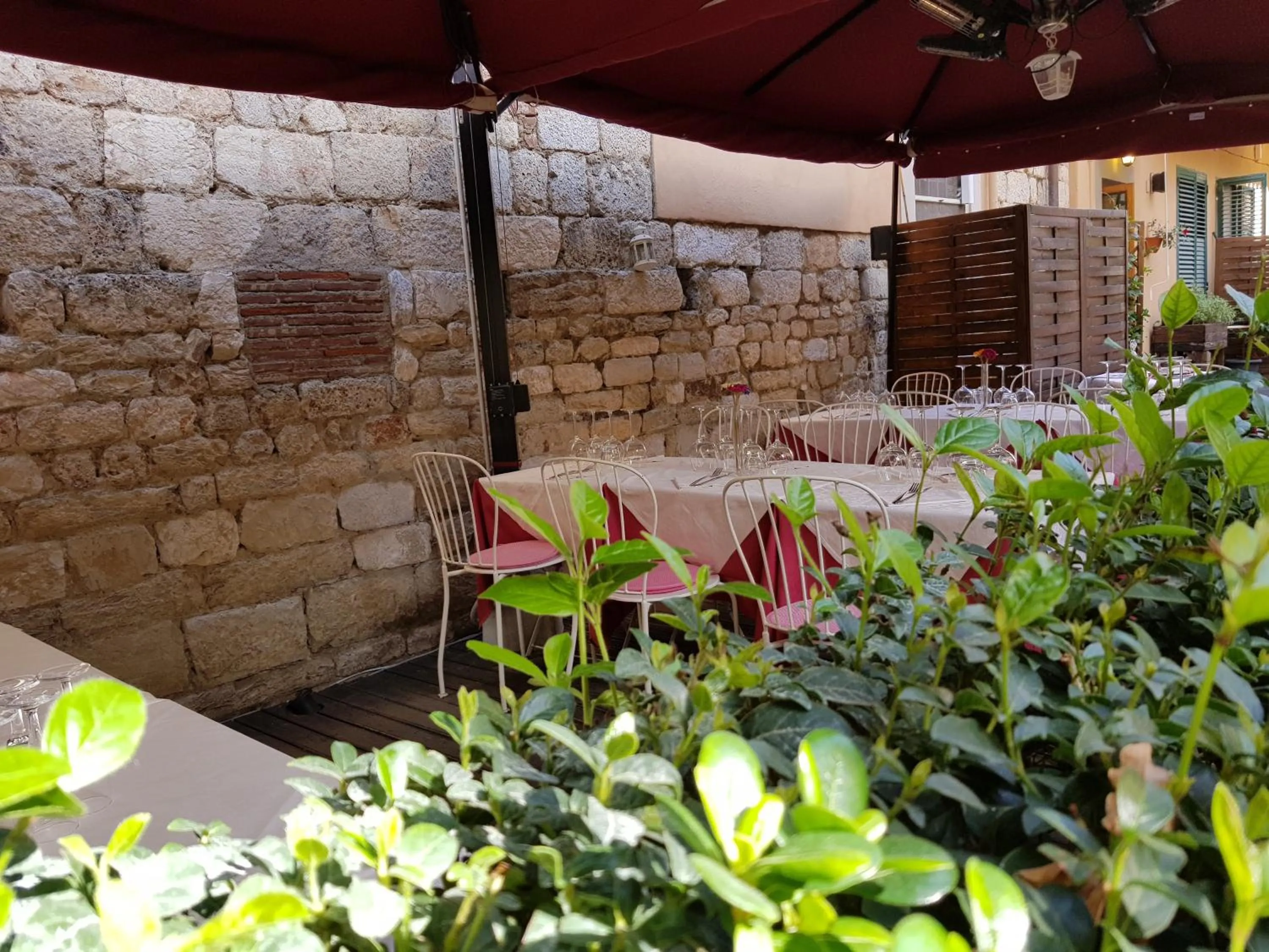 Restaurant/places to eat in Hotel Amalfitana