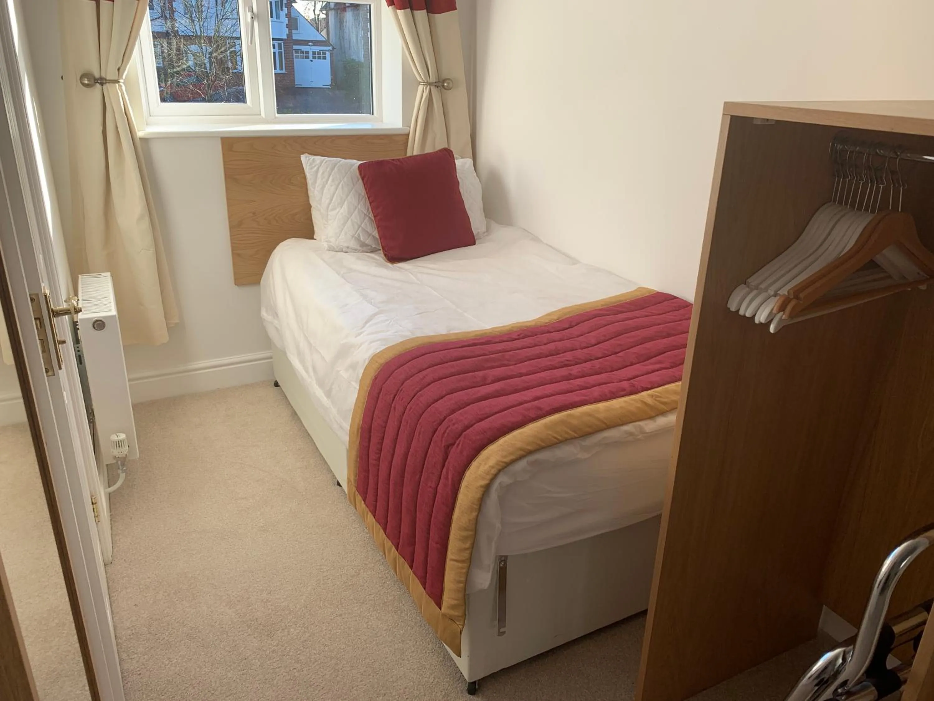 Bed in Avonpark House