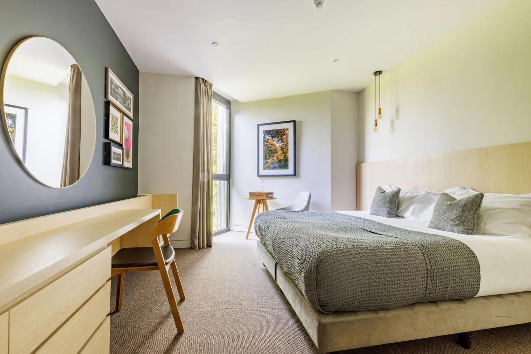 Photo of the whole room, Bed in Feldon Valley