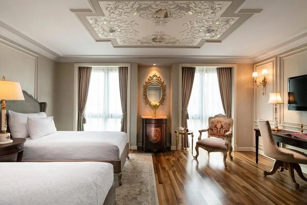 View (from property/room), Bed in Rixos Pera Istanbul