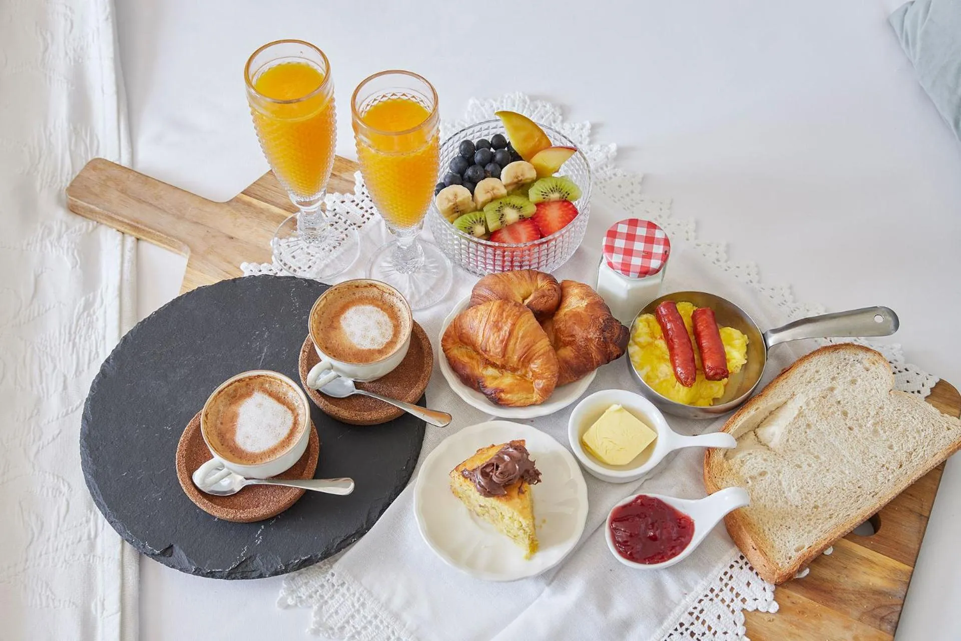 Breakfast in Hotel Boutique Txanka Erreka PARKING INCLUIDO
