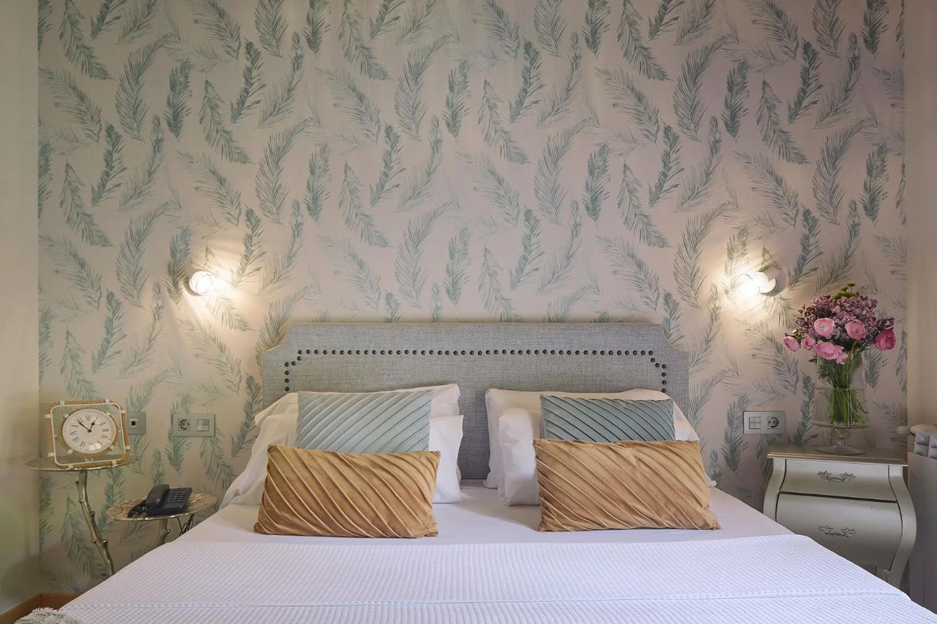 Bed in Hotel Boutique Txanka Erreka PARKING INCLUIDO