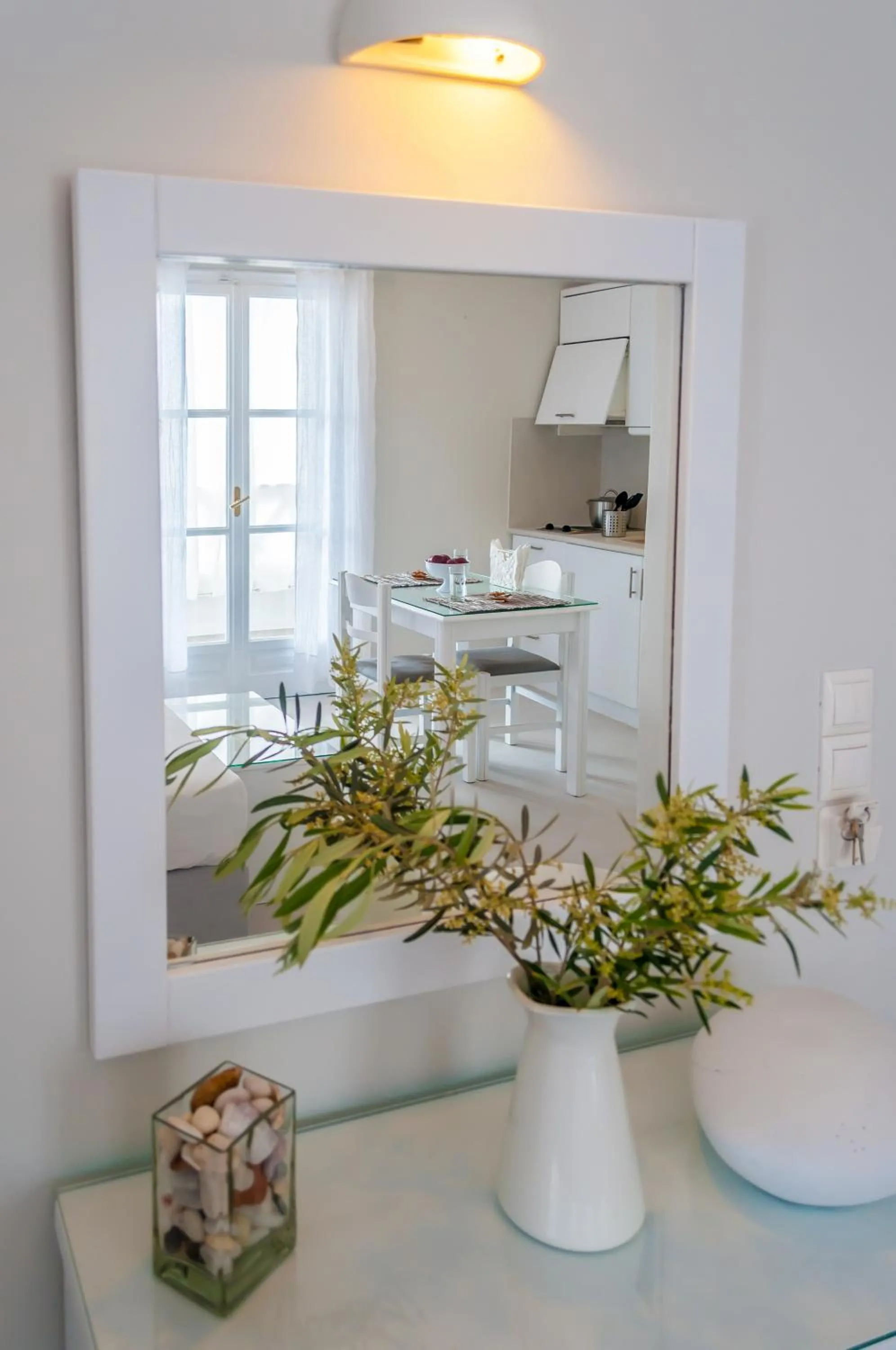 Kitchen or kitchenette in Milos Bay Suites