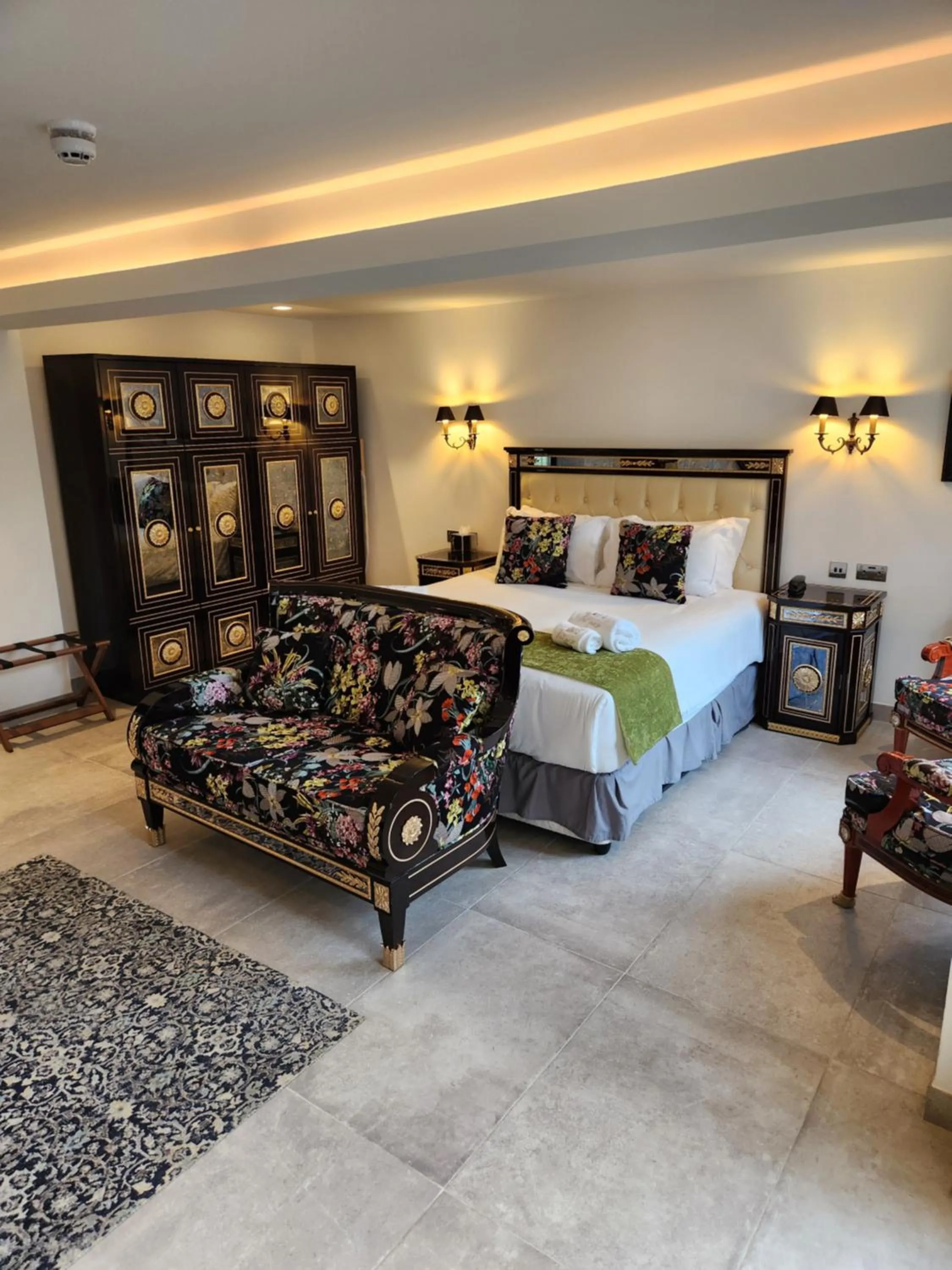 Bed in Weston Manor Hotel