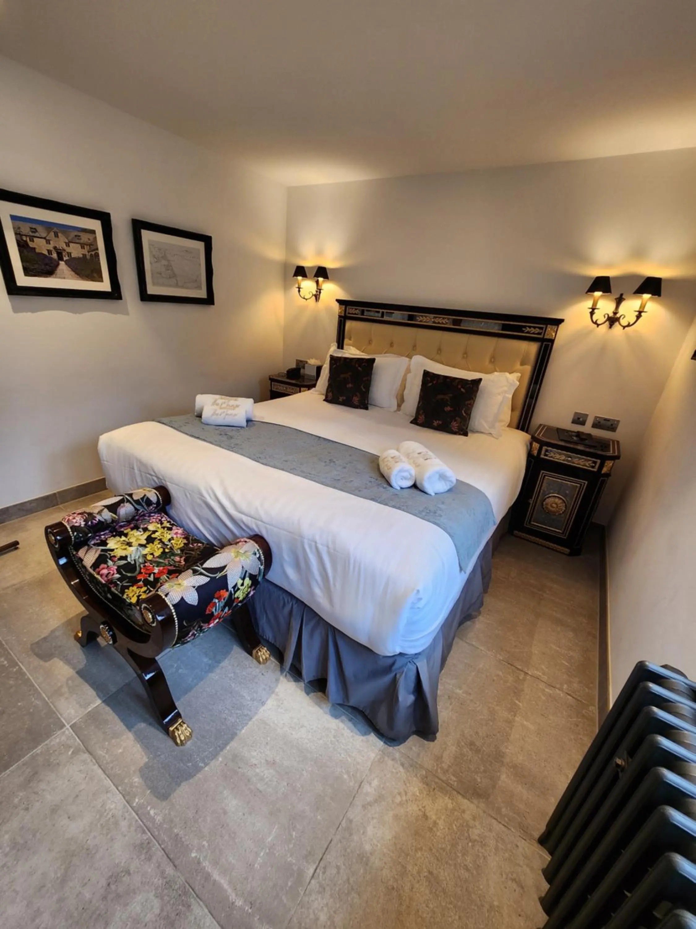 Bed in Weston Manor Hotel