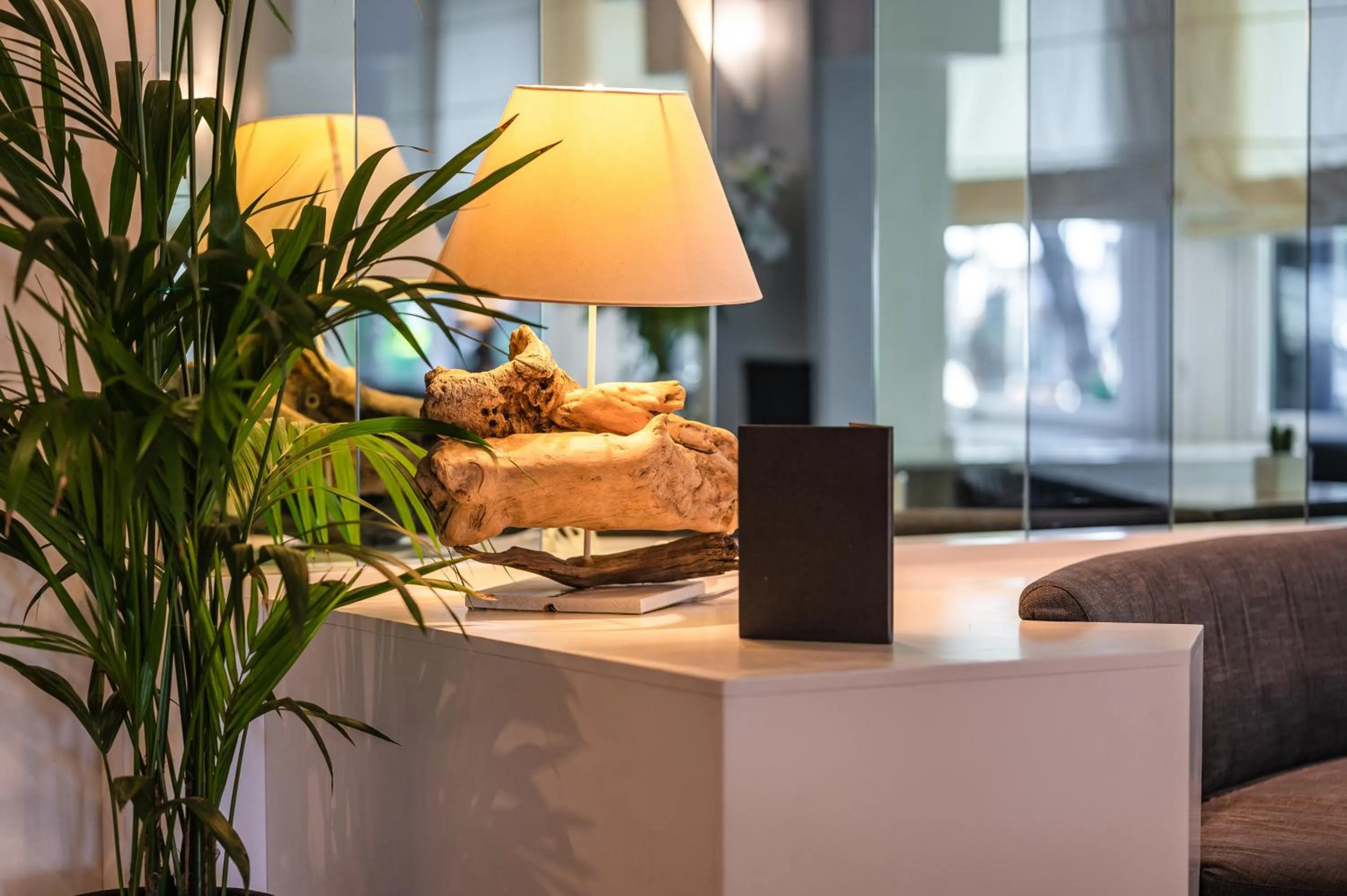 Communal lounge/ TV room in Hotel Europa