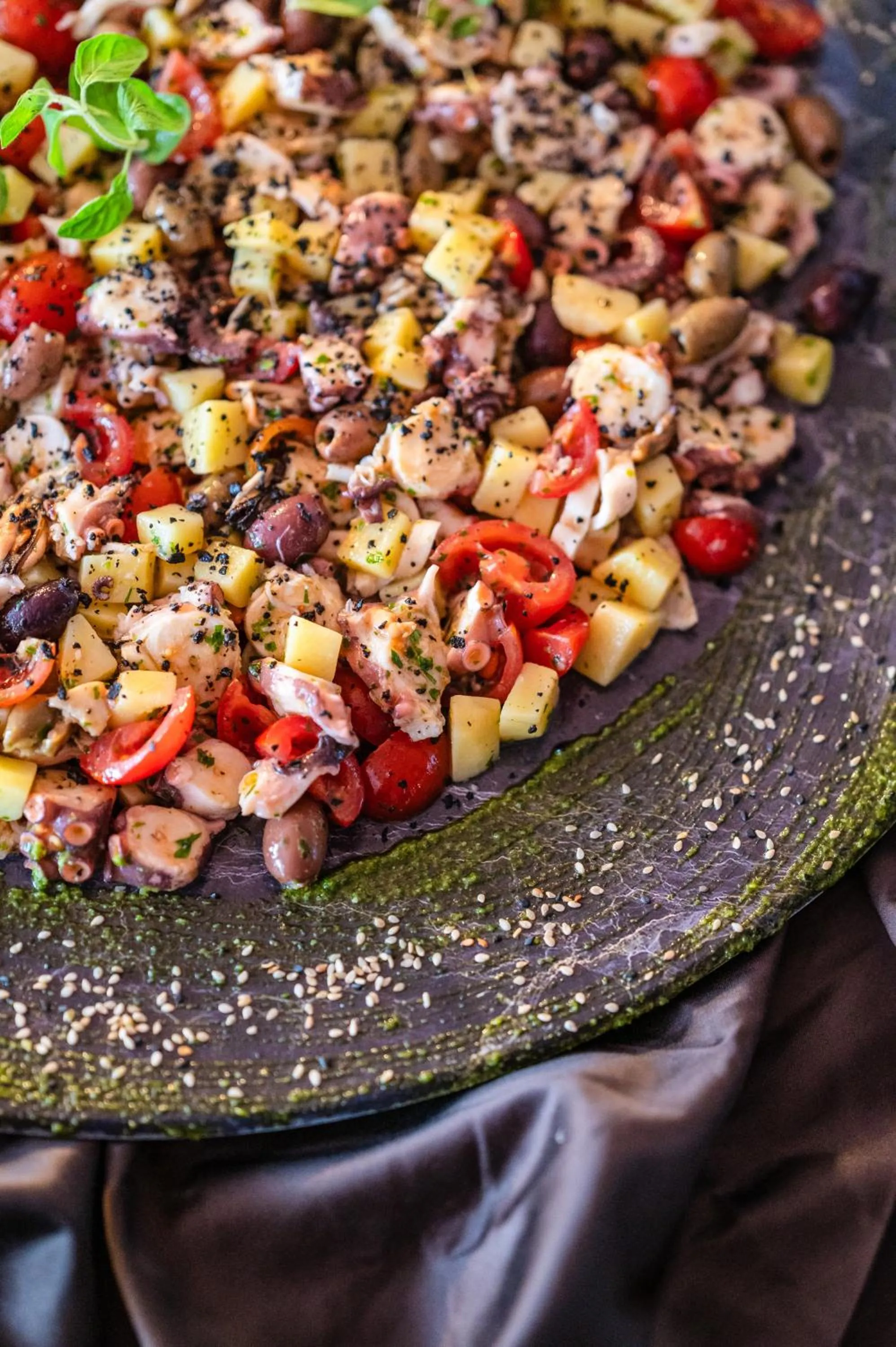 Restaurant/places to eat in Hotel Europa