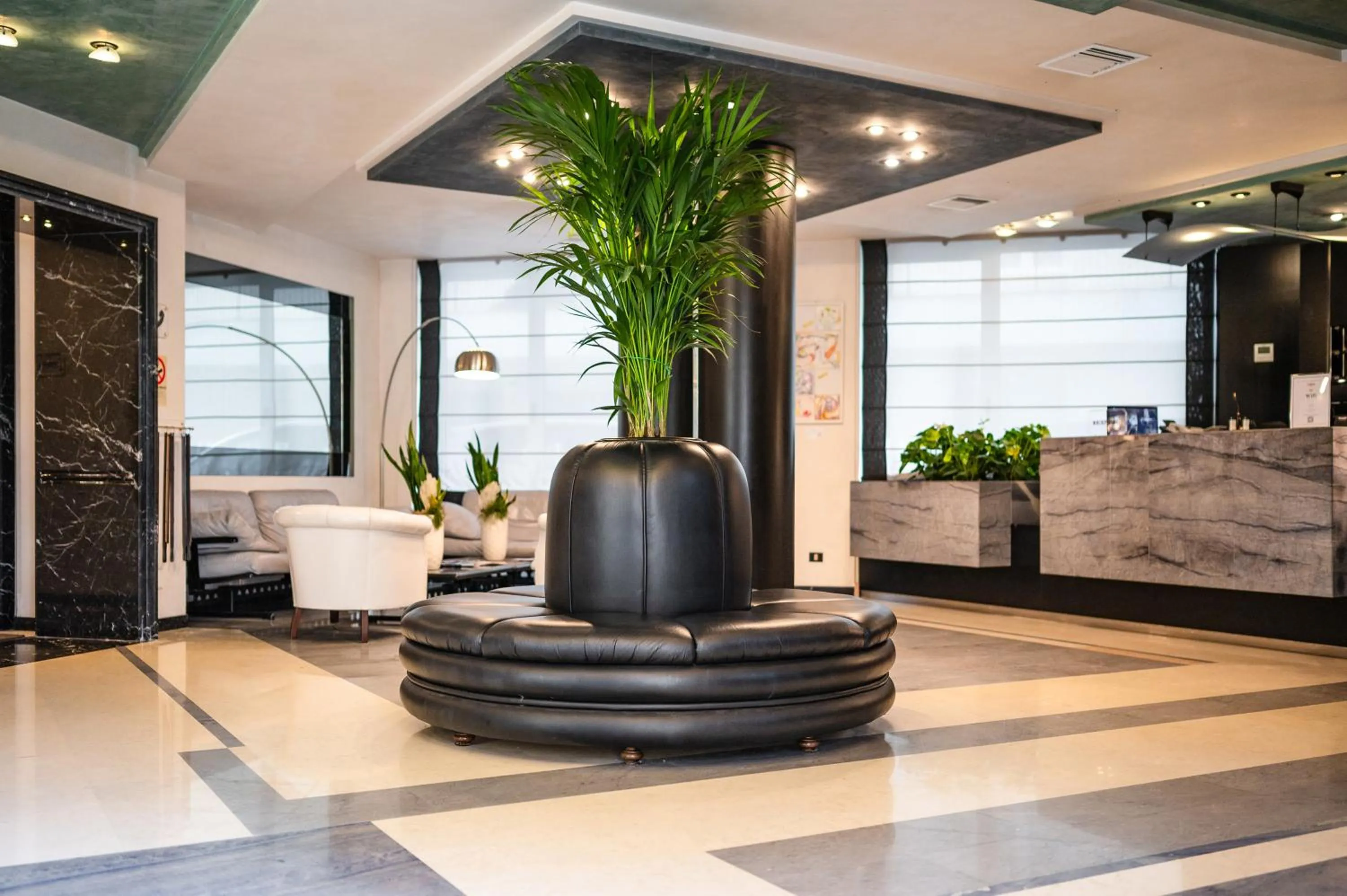 Lobby or reception in Hotel Europa