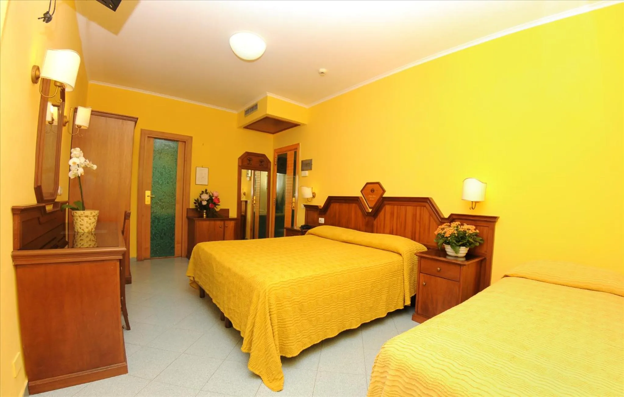 Bed in Hotel Ascot Sorrento