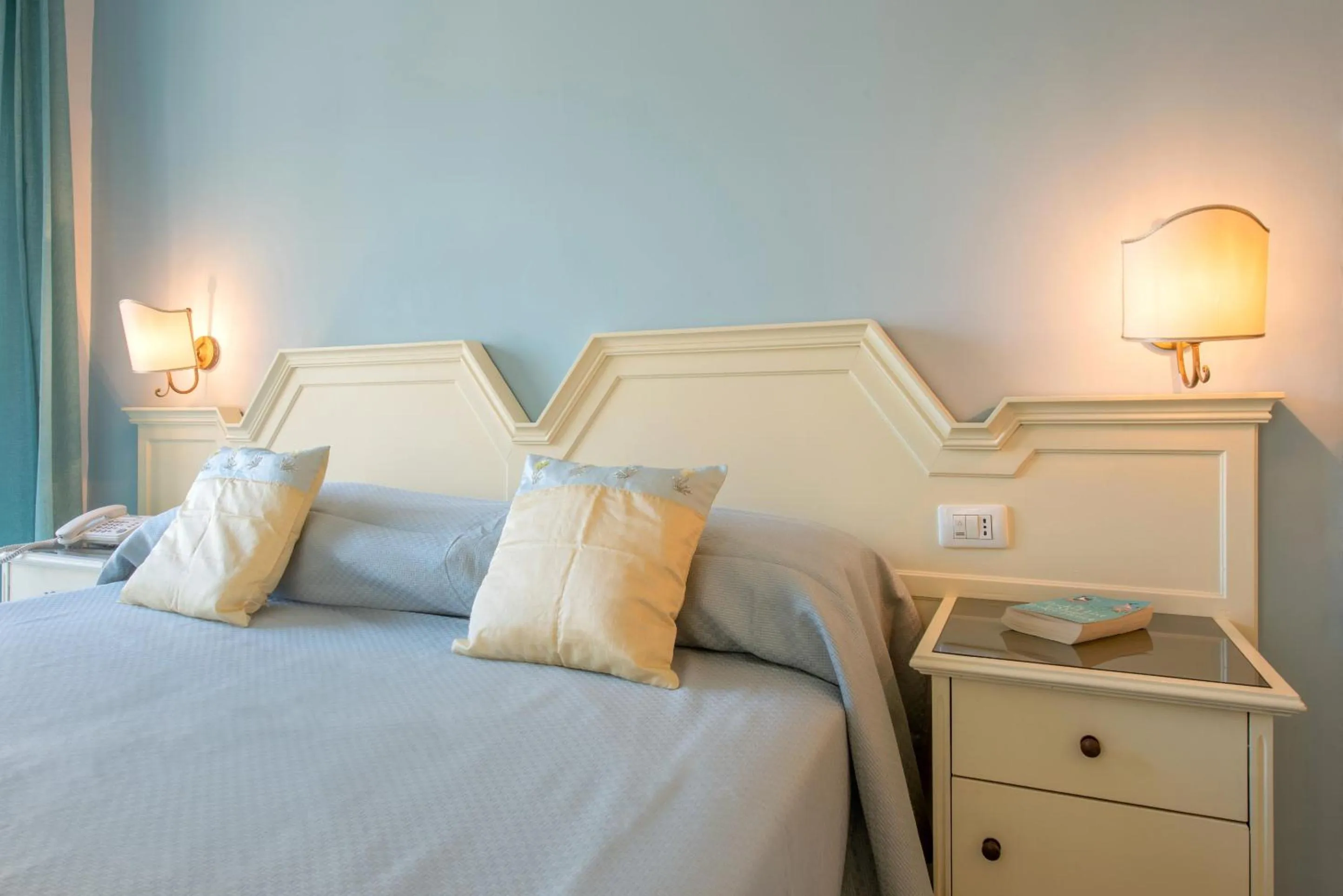 Bed in Hotel Ascot Sorrento