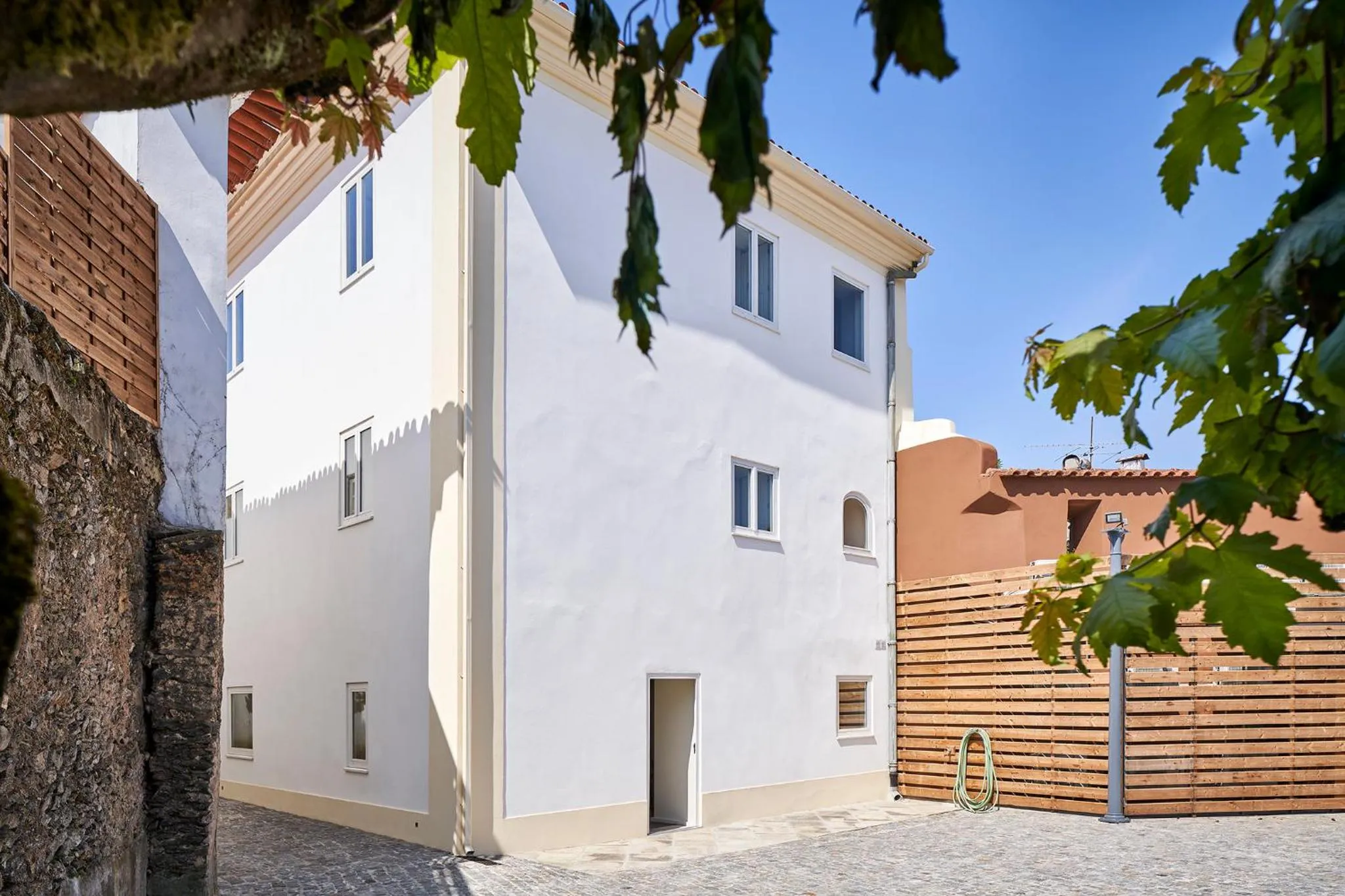 Property building in Up Estalagem dos Padres