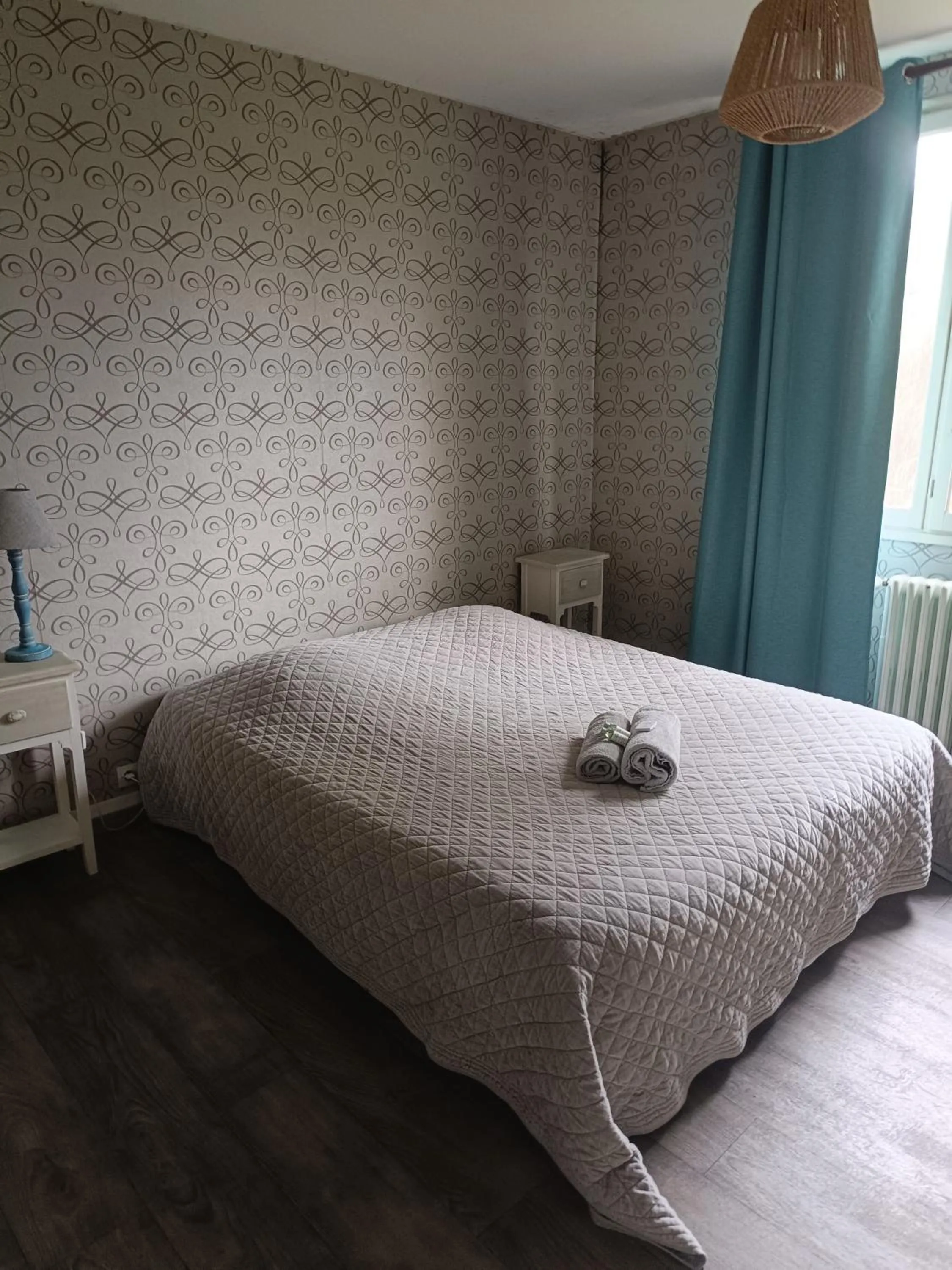 Bed in Chambres d'hotes du Port Gautier