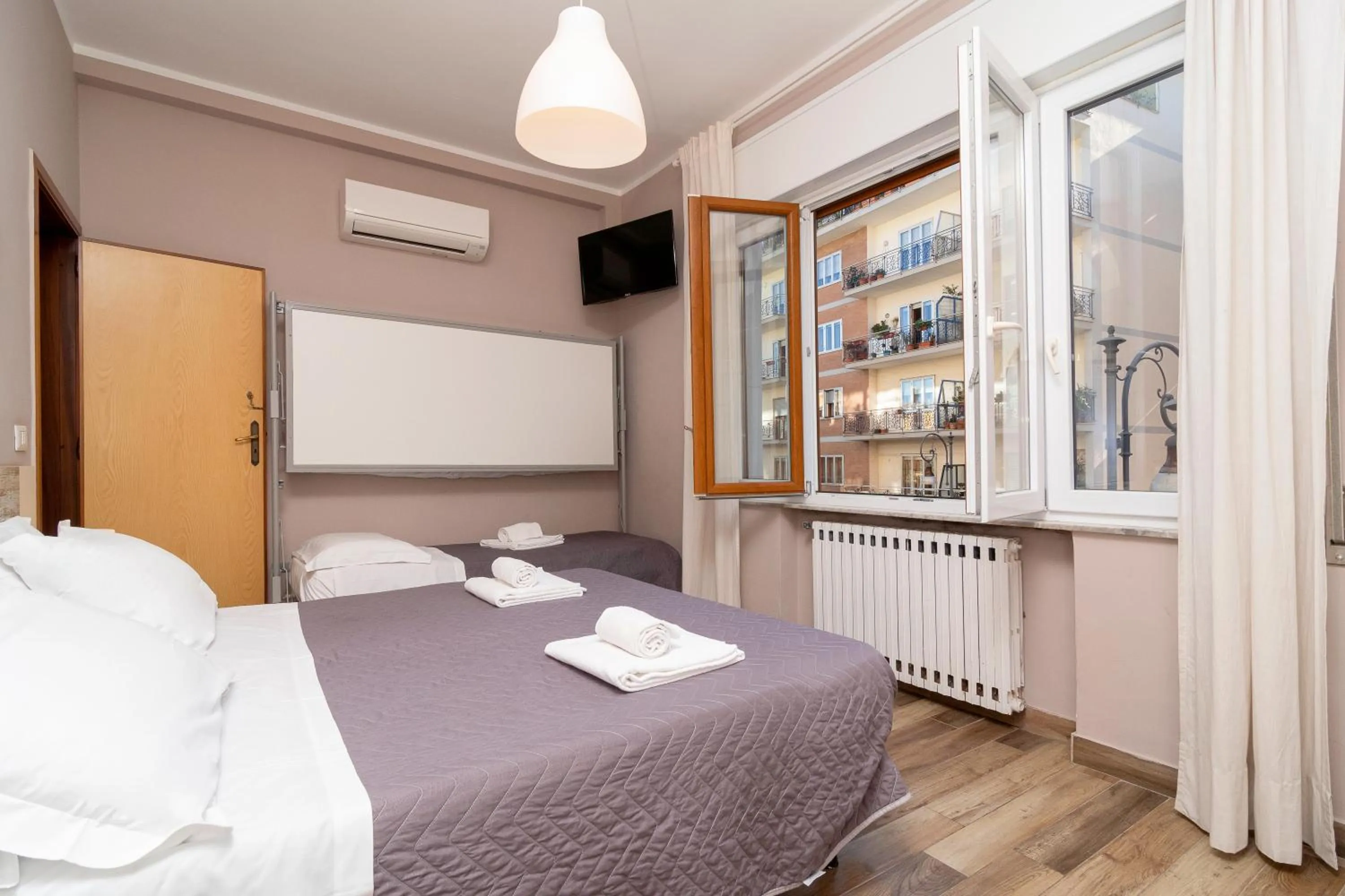 Bed in Ostello Le Sirene