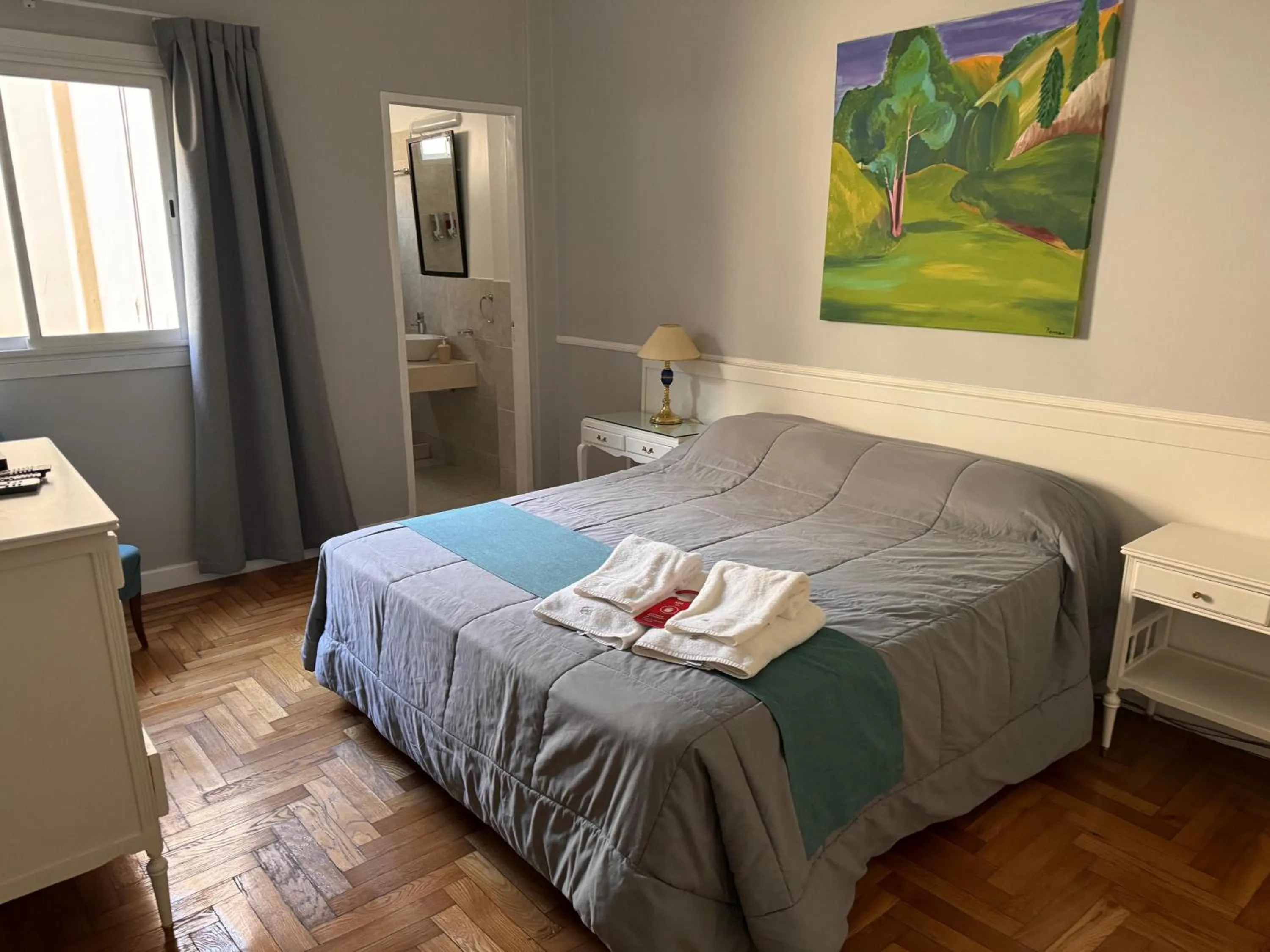 Bedroom, Bed in Hotel Lyon by MH