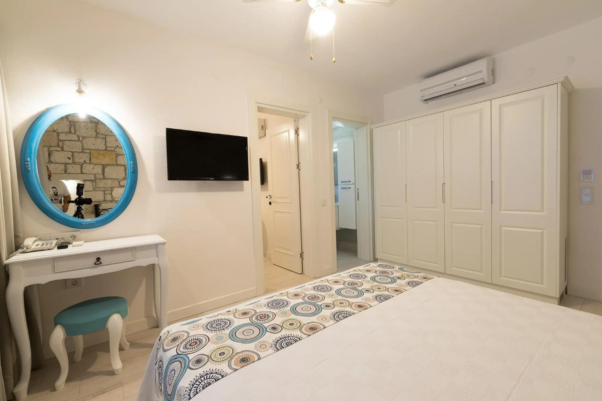 TV and multimedia, Bed in Bademli Konak Otel