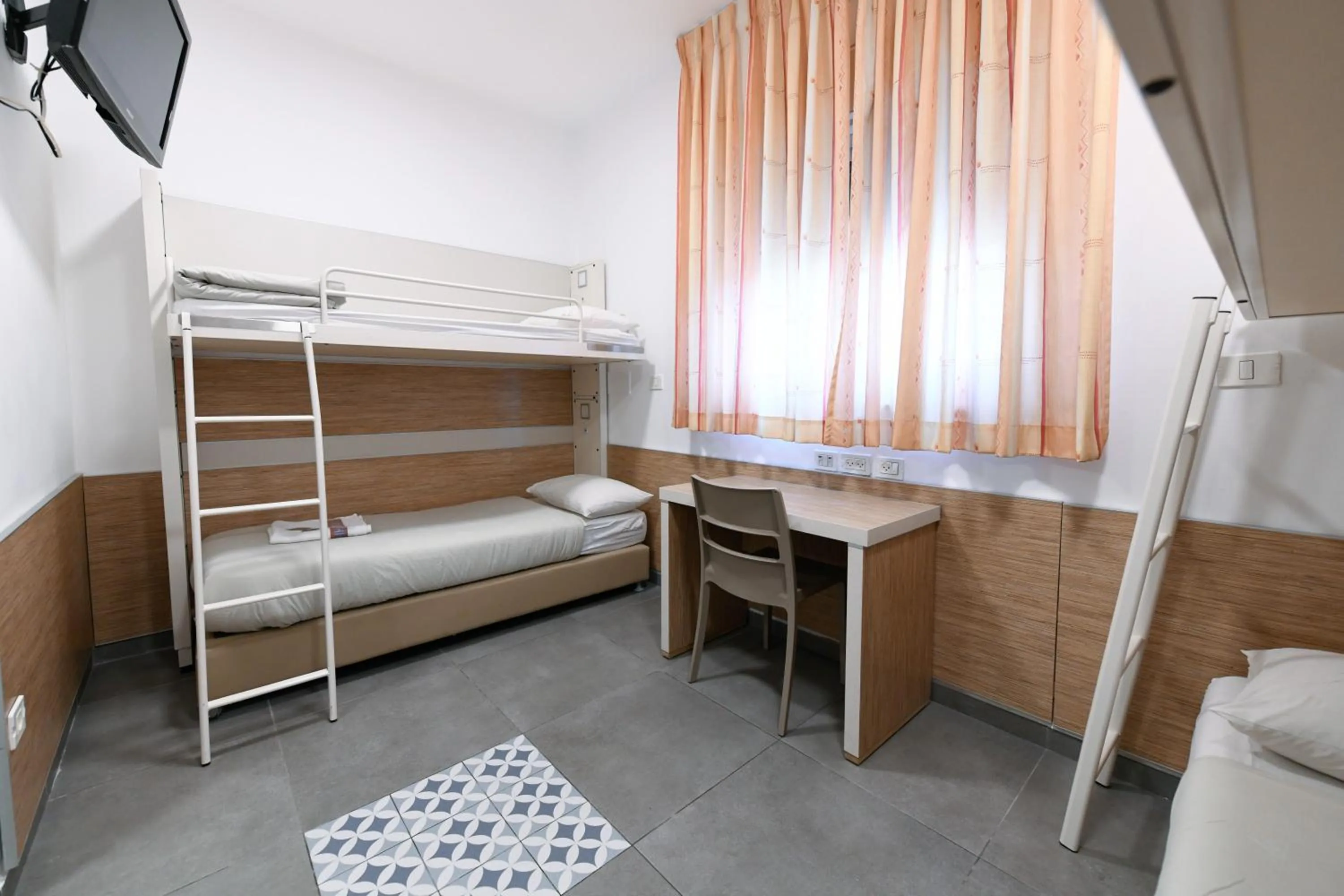 Bed in HI Agron - Jerusalem Hostel