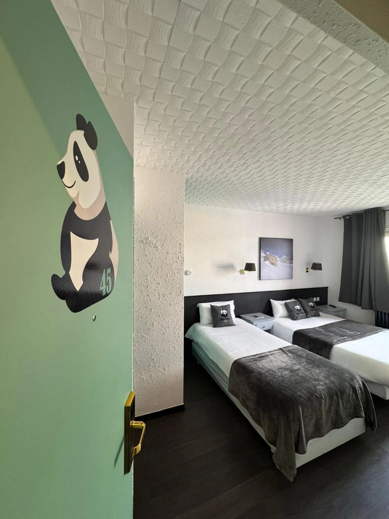 Photo of the whole room, Bed in Hotel Panda