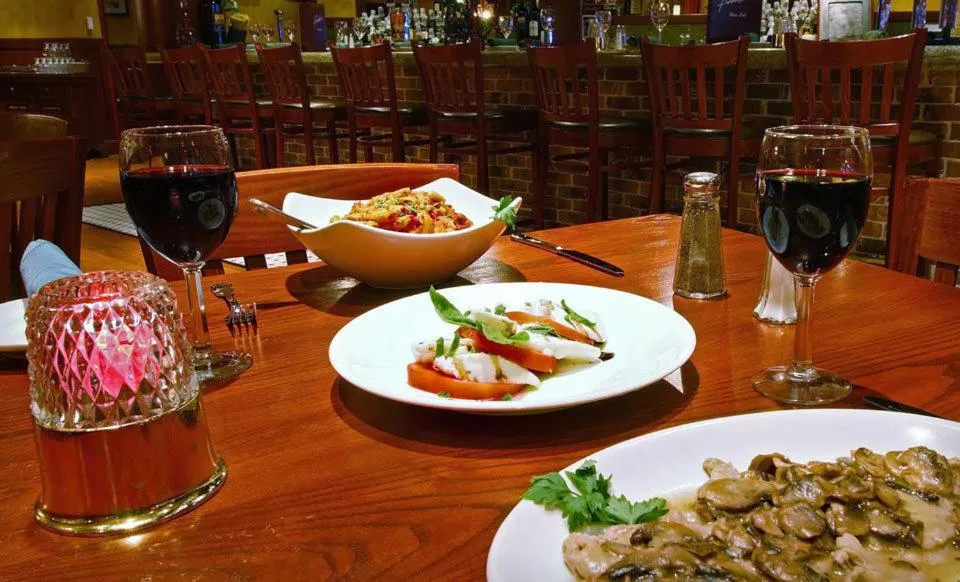 Restaurant/places to eat in Bally's Dover