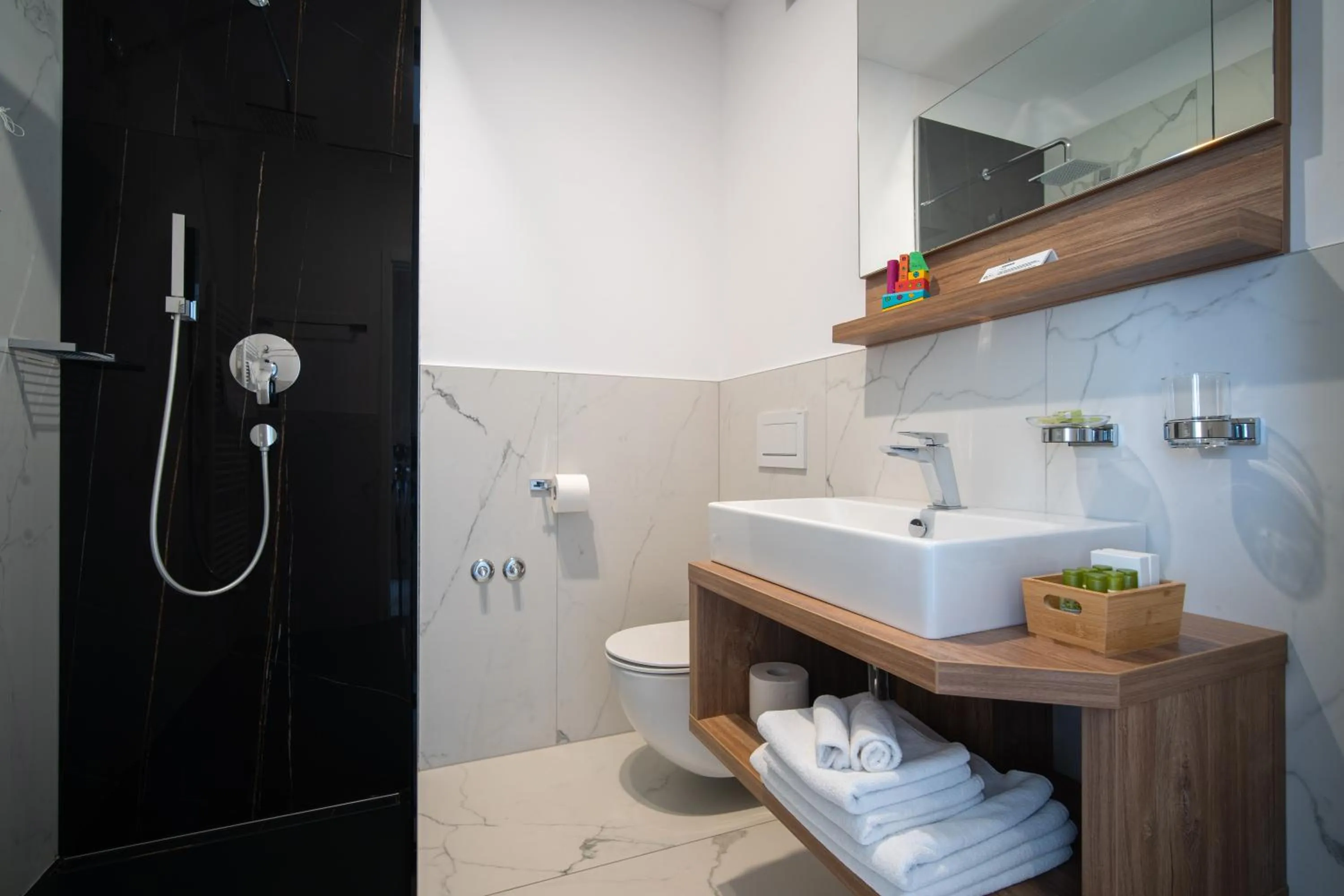 Shower in Residence Vaal