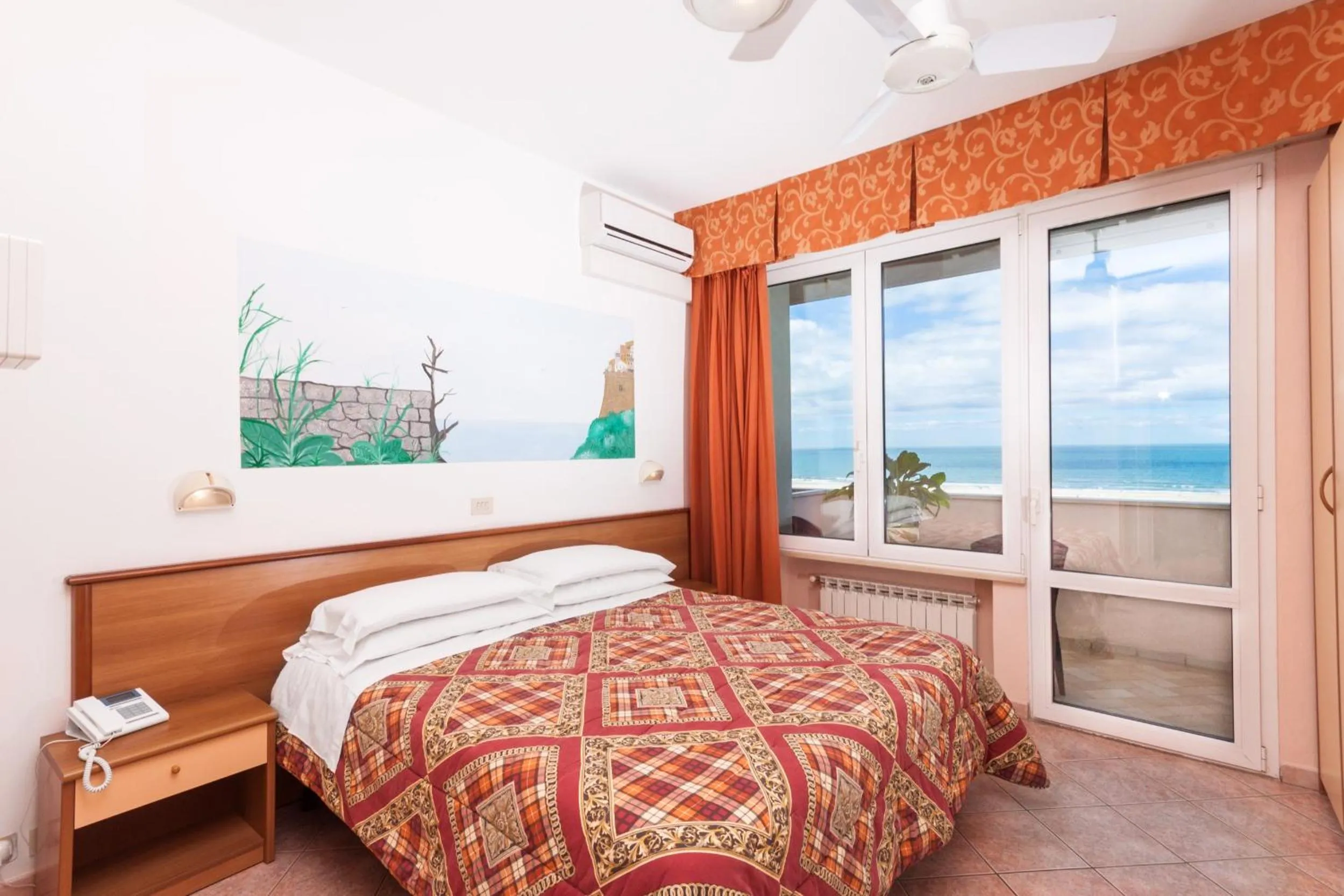 Photo of the whole room, Bed in Hotel Ambasciatori