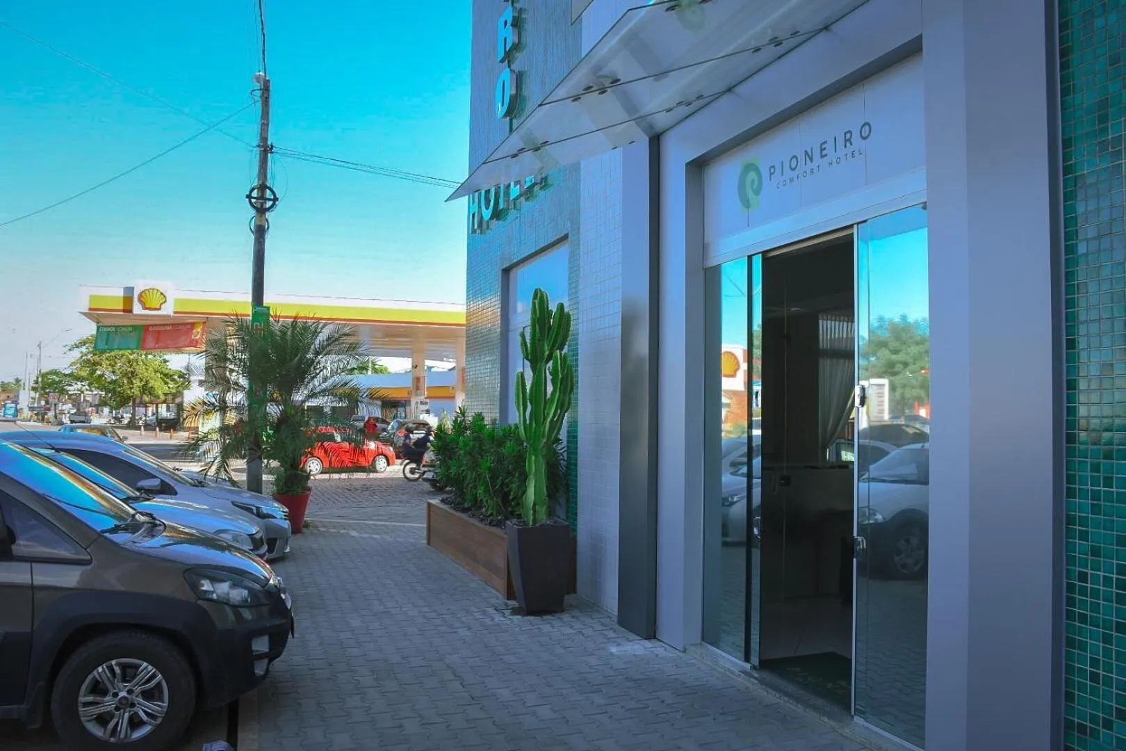 Property building in Pioneiro Hotel