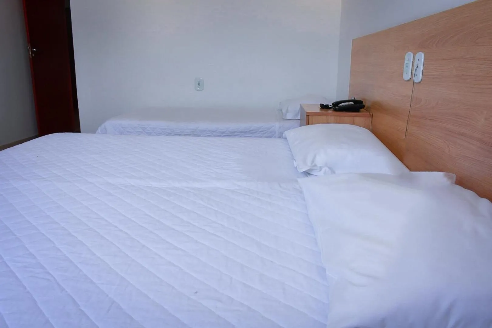 Bedroom, Bed in Pioneiro Hotel