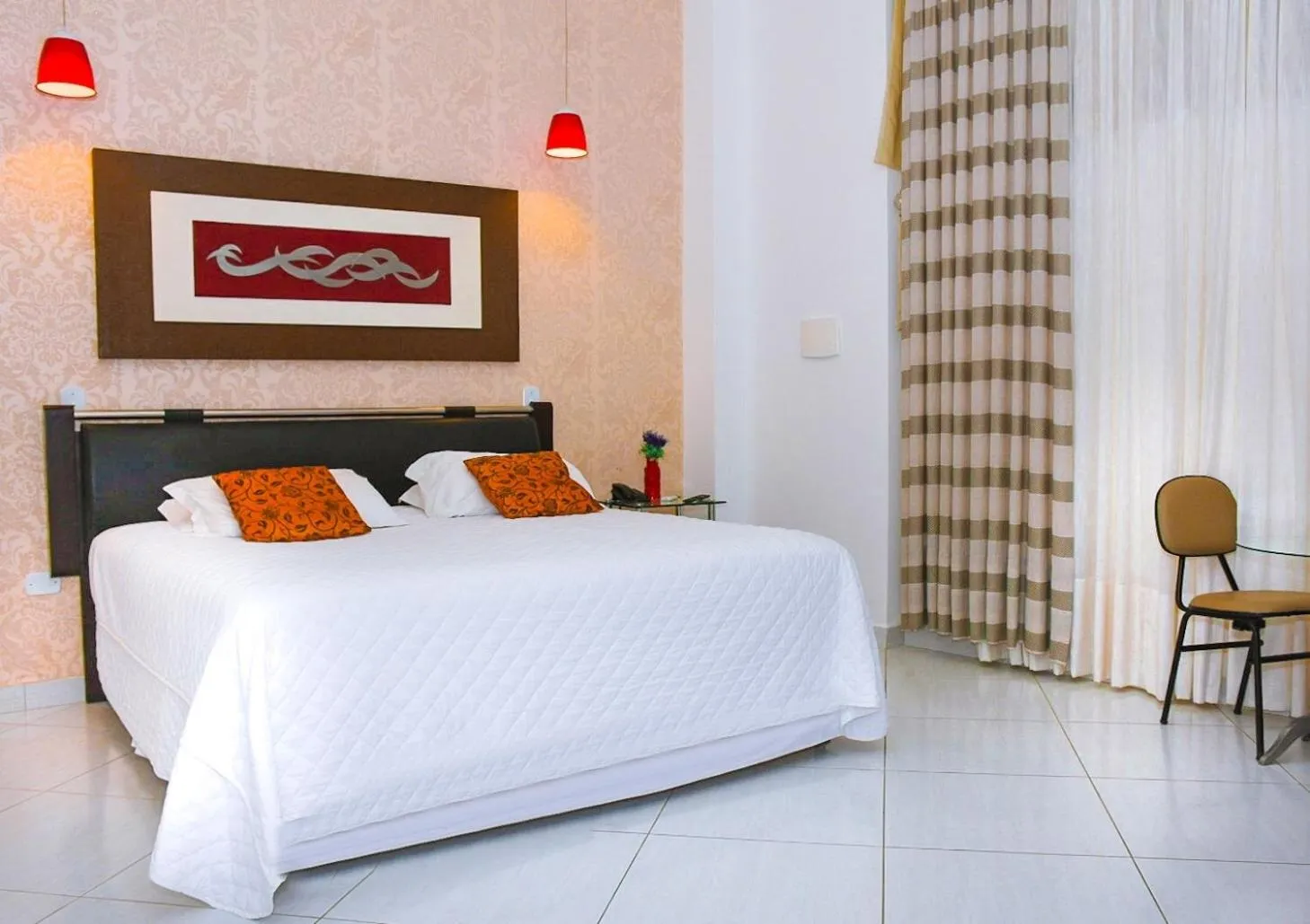 Bedroom, Bed in Pioneiro Hotel