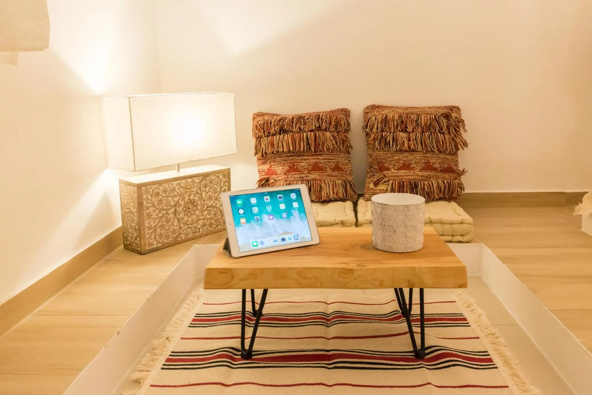 Decorative detail in Break for two