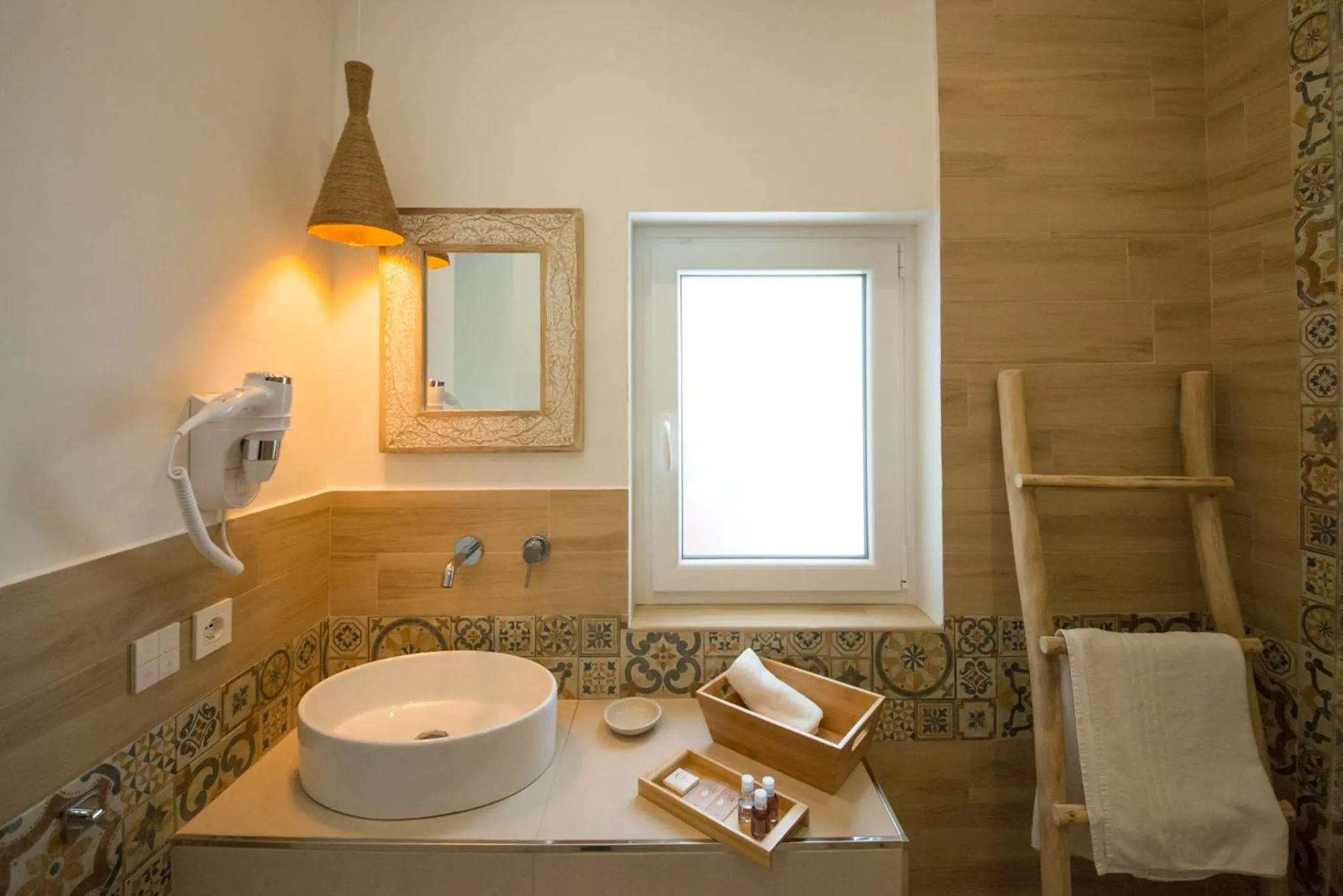 Bathroom in Break for two