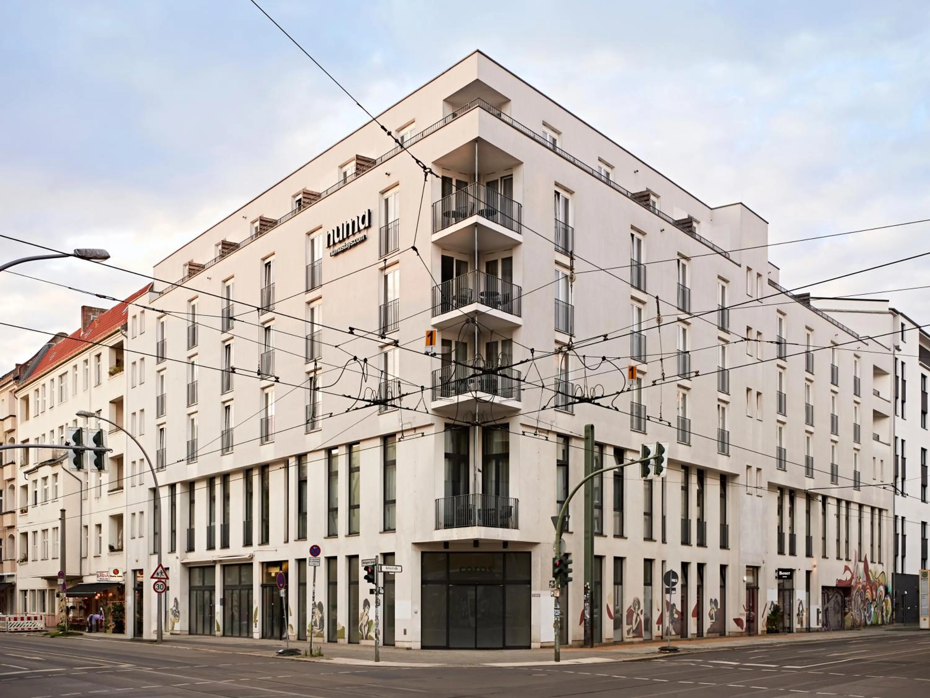 Property building in Numa Berlin Boxer