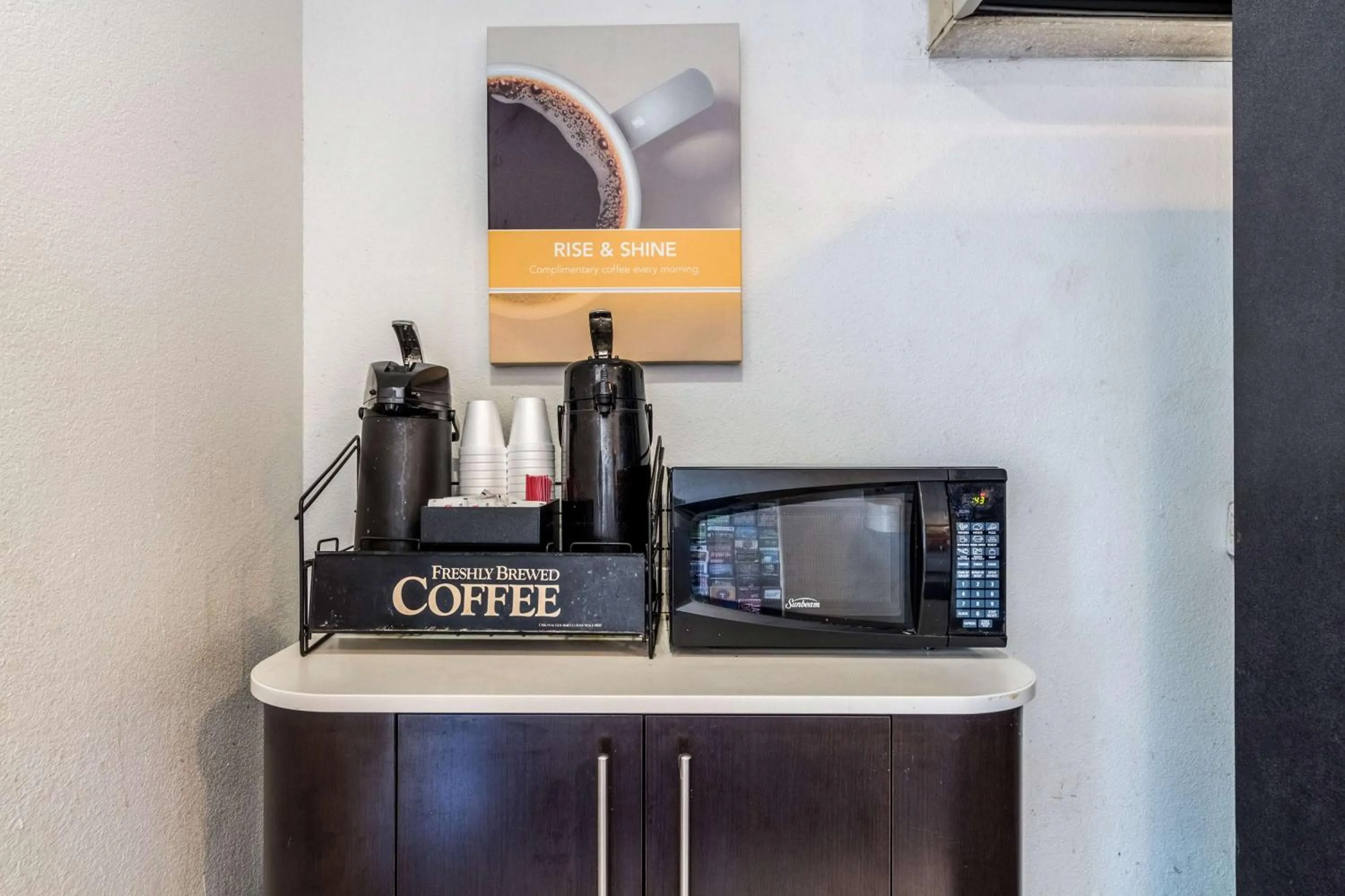 Lobby or reception in Motel 6-Garland, TX - Dallas