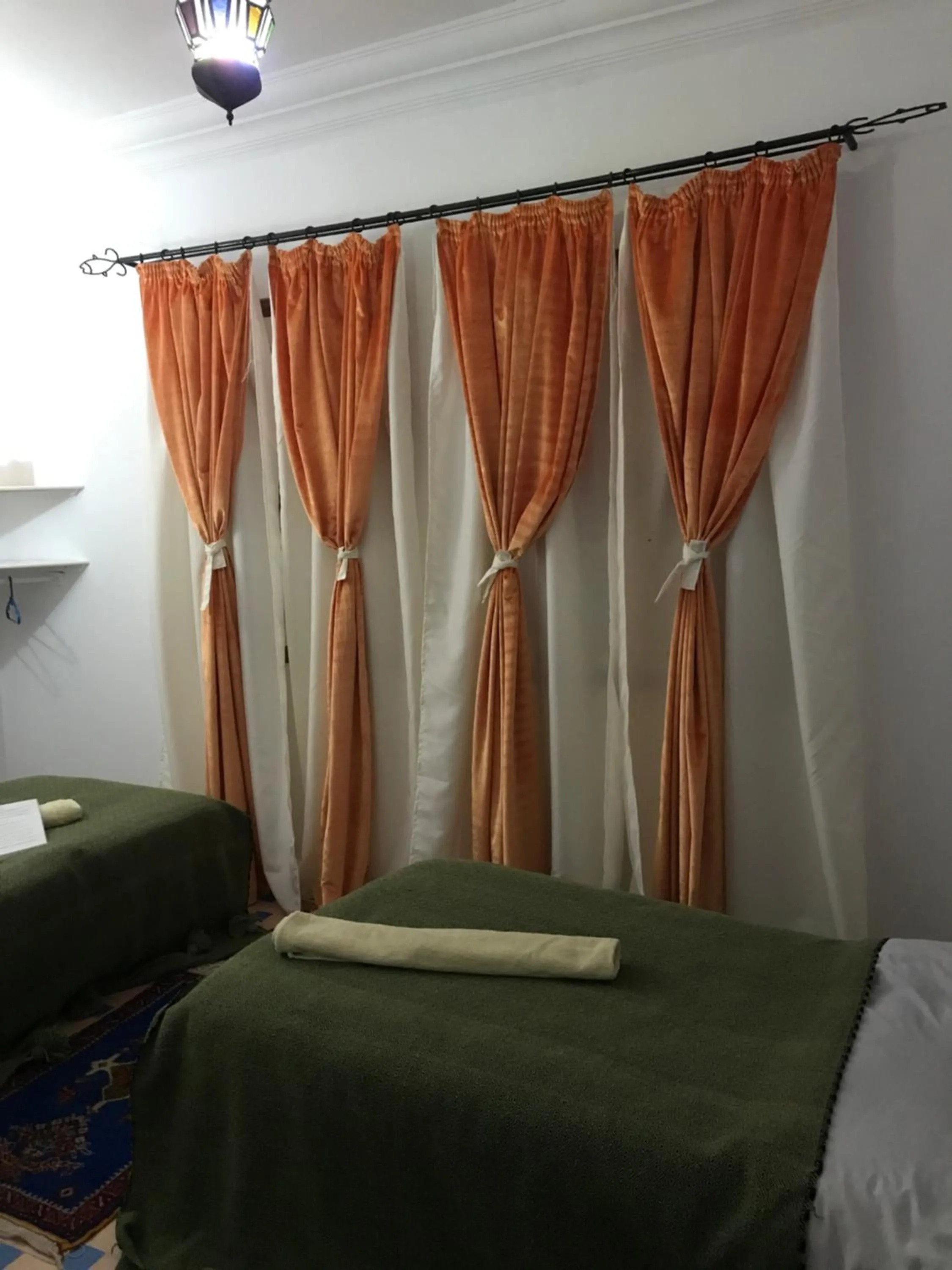 Bedroom, Bed in Hôtel Riad Gnaoua