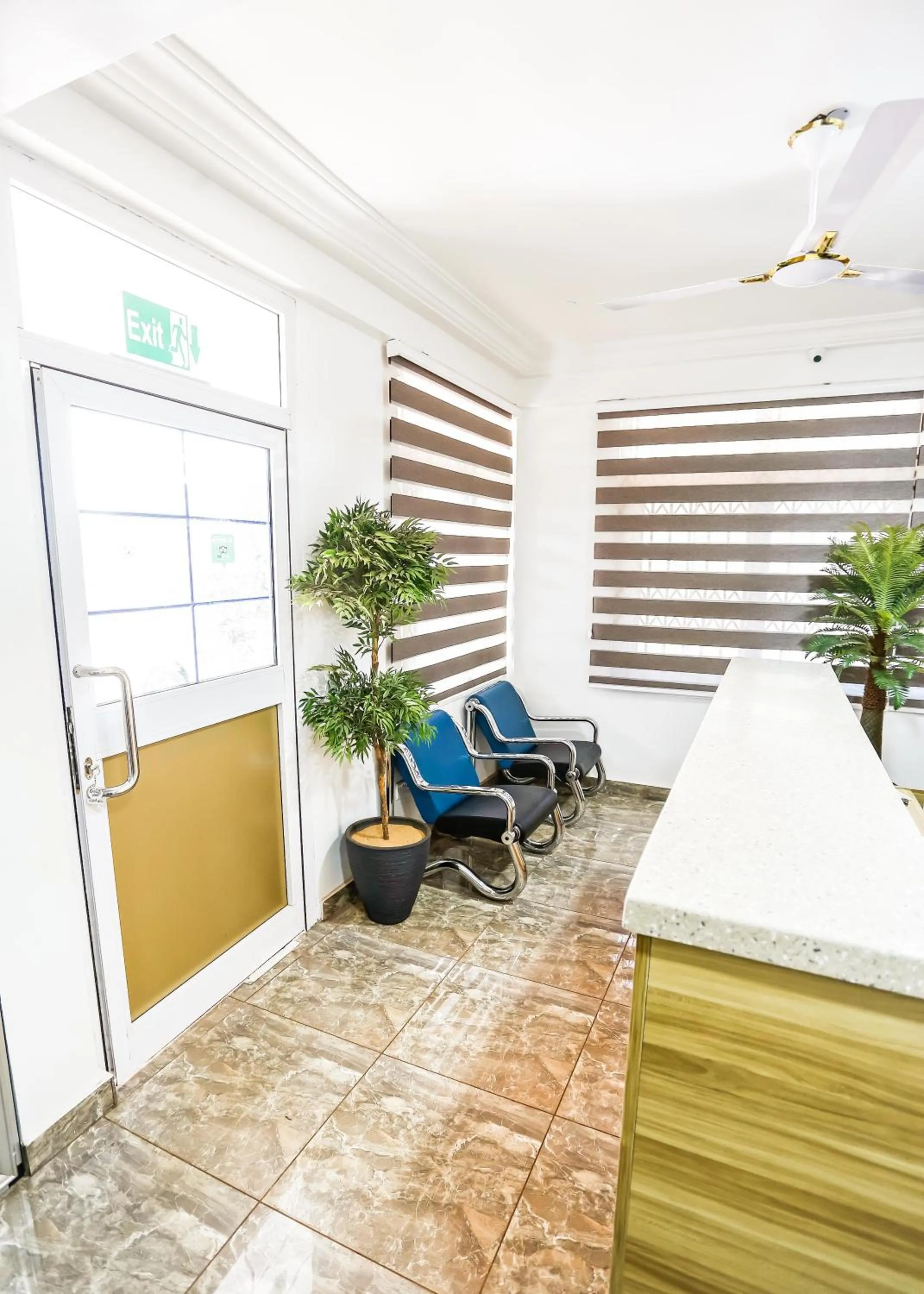 Facade/entrance, Bed in Jeyads Lodge