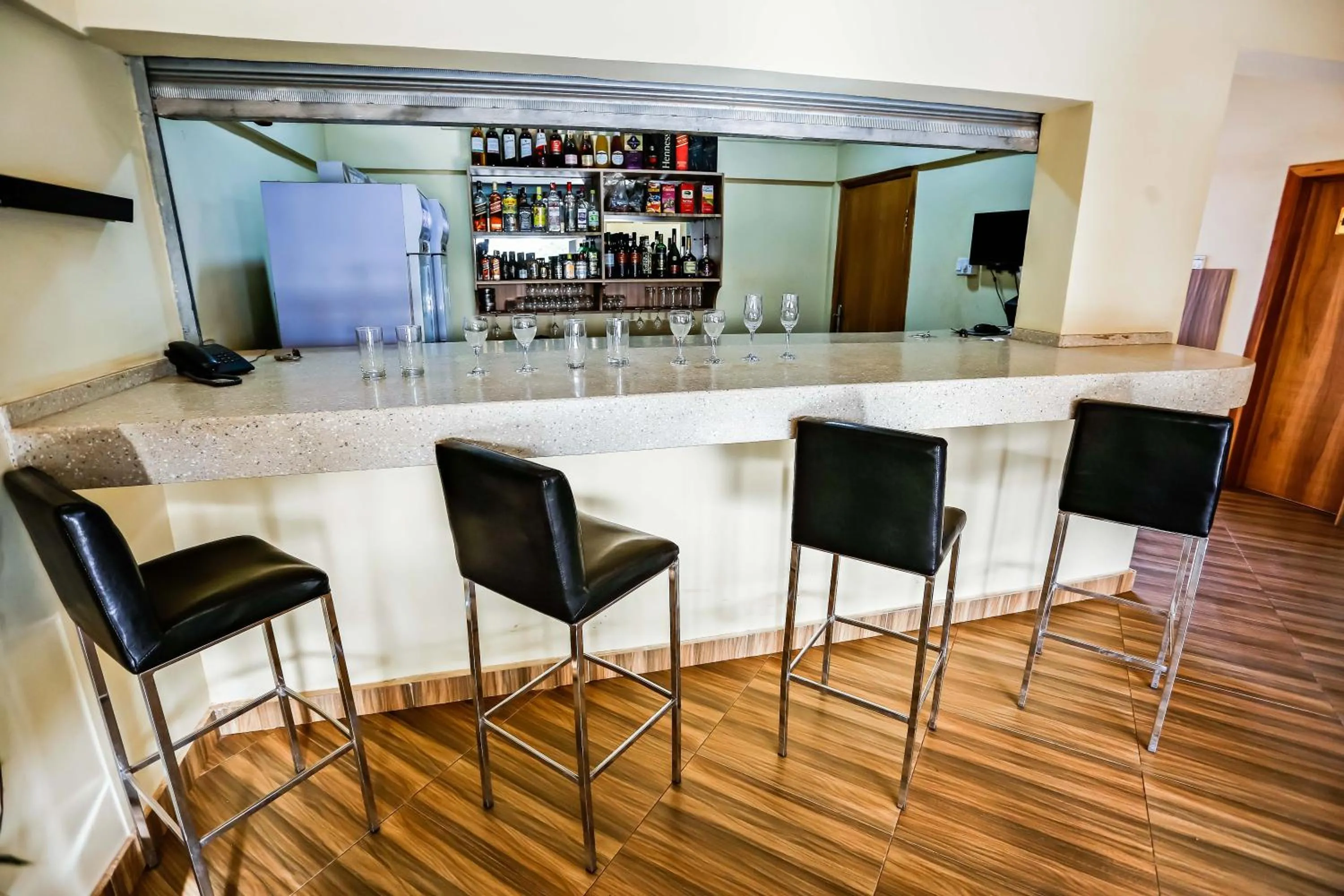 Lounge or bar in Jeyads Lodge
