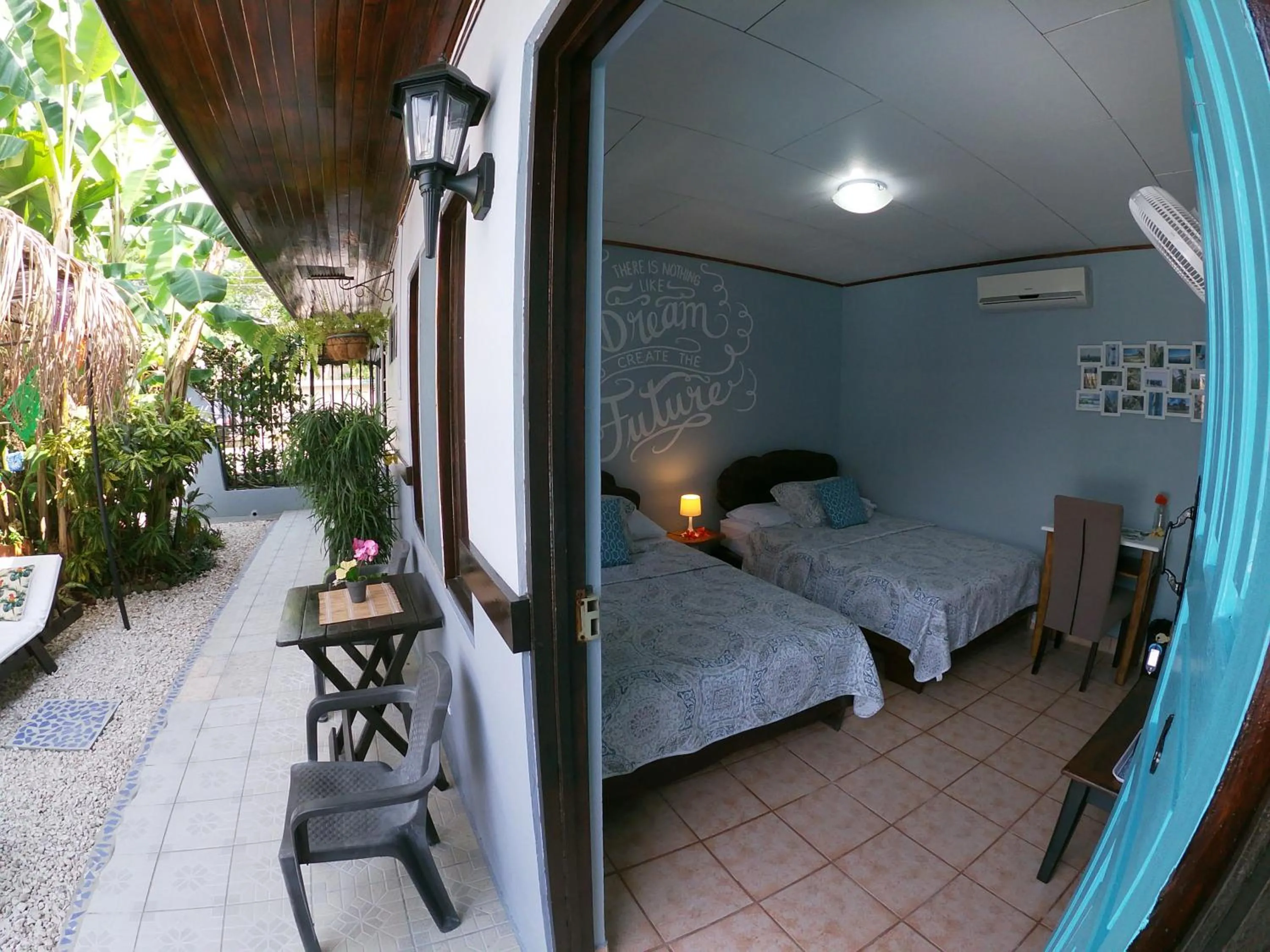 Twin Room in Hotel Perico Azul & Surf Camp