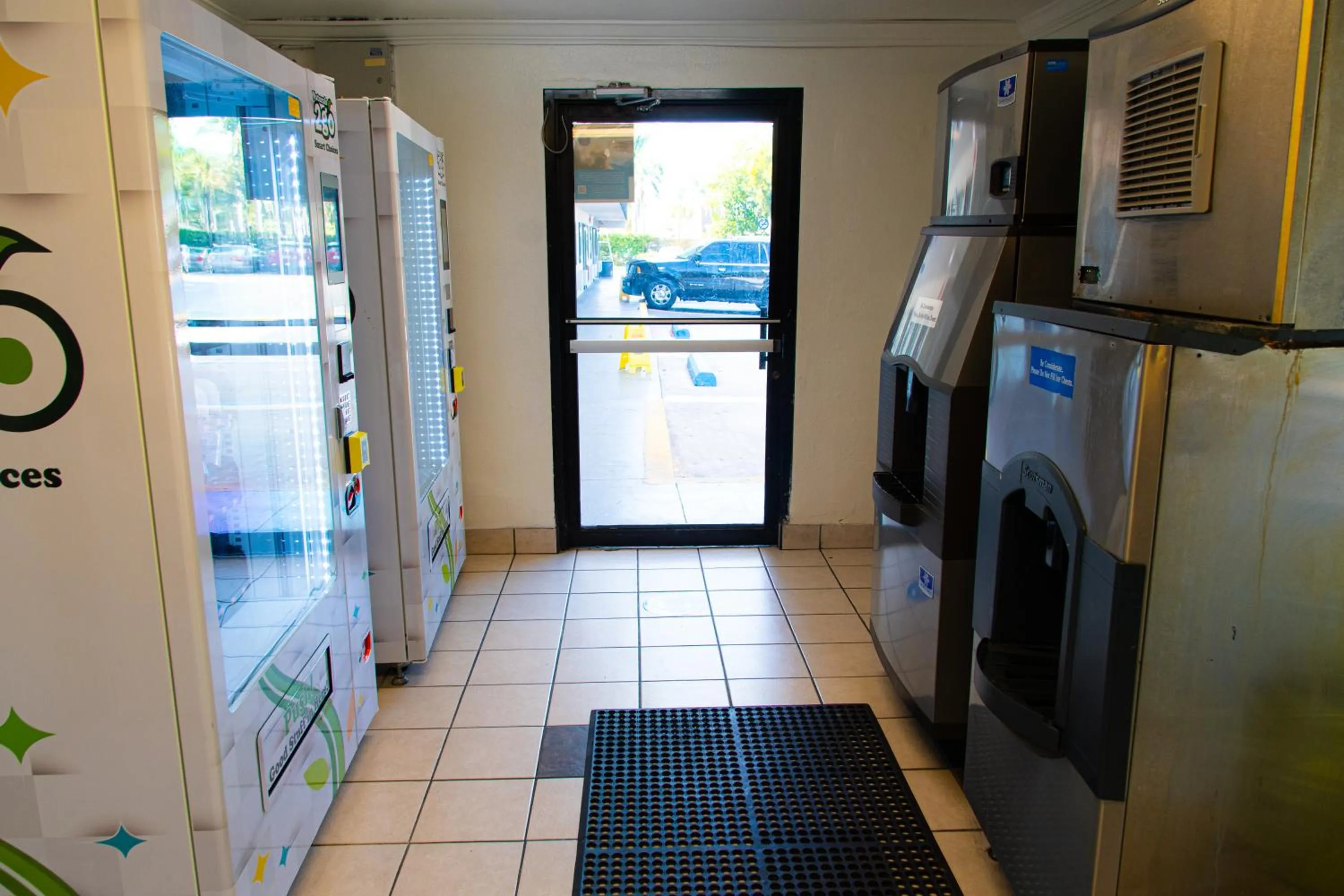 vending machine in Motel 6-Lantana West Palm Beach, FL