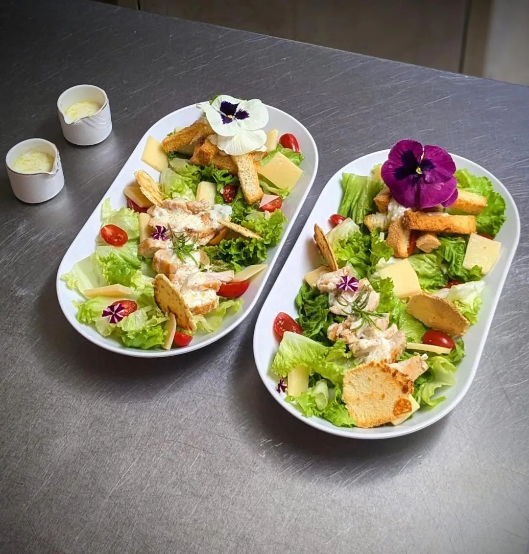 Restaurant/places to eat in Riad Mayfez Suites & Spa