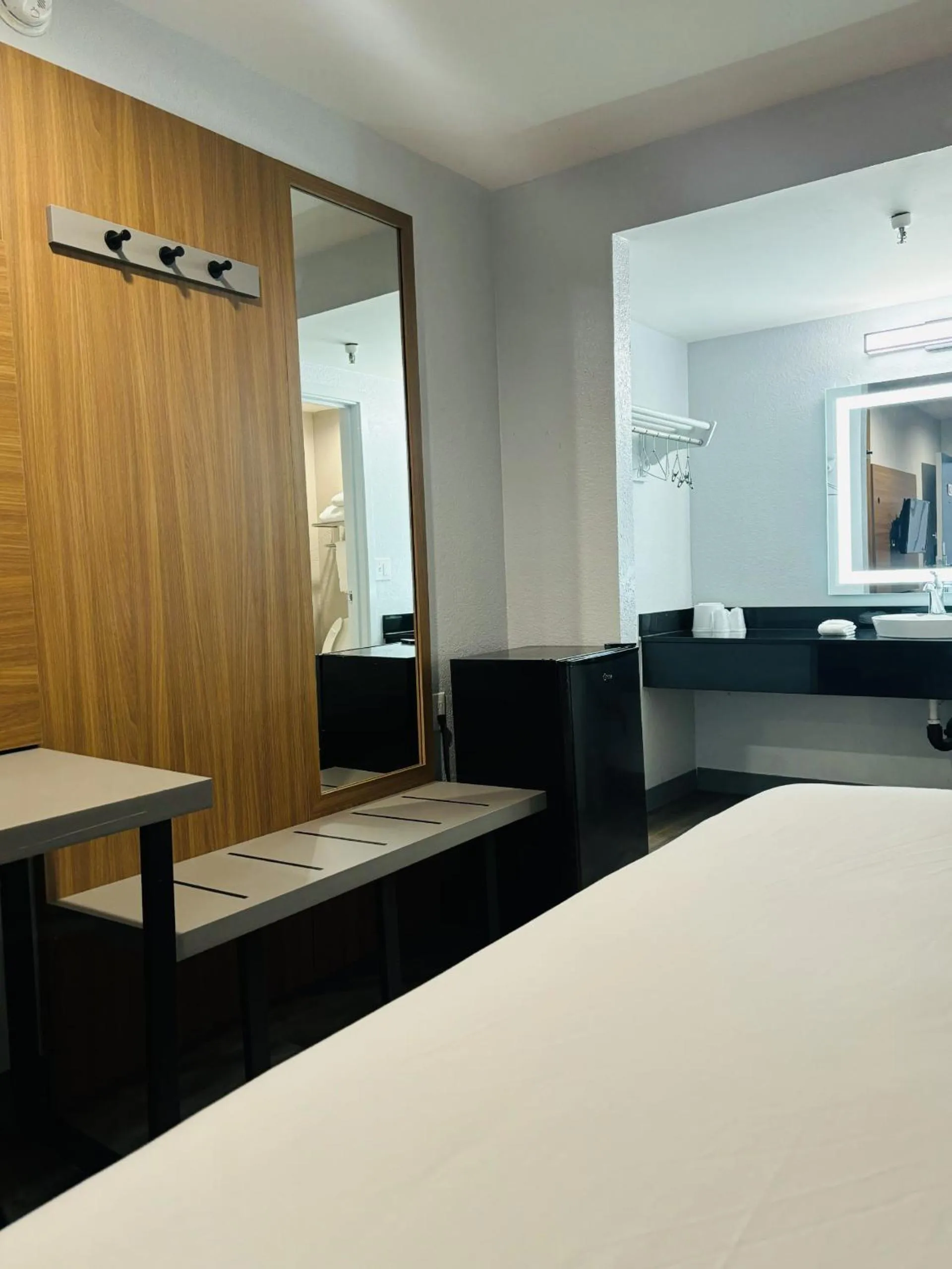 Bed in Motel 6-Santa Ana, CA